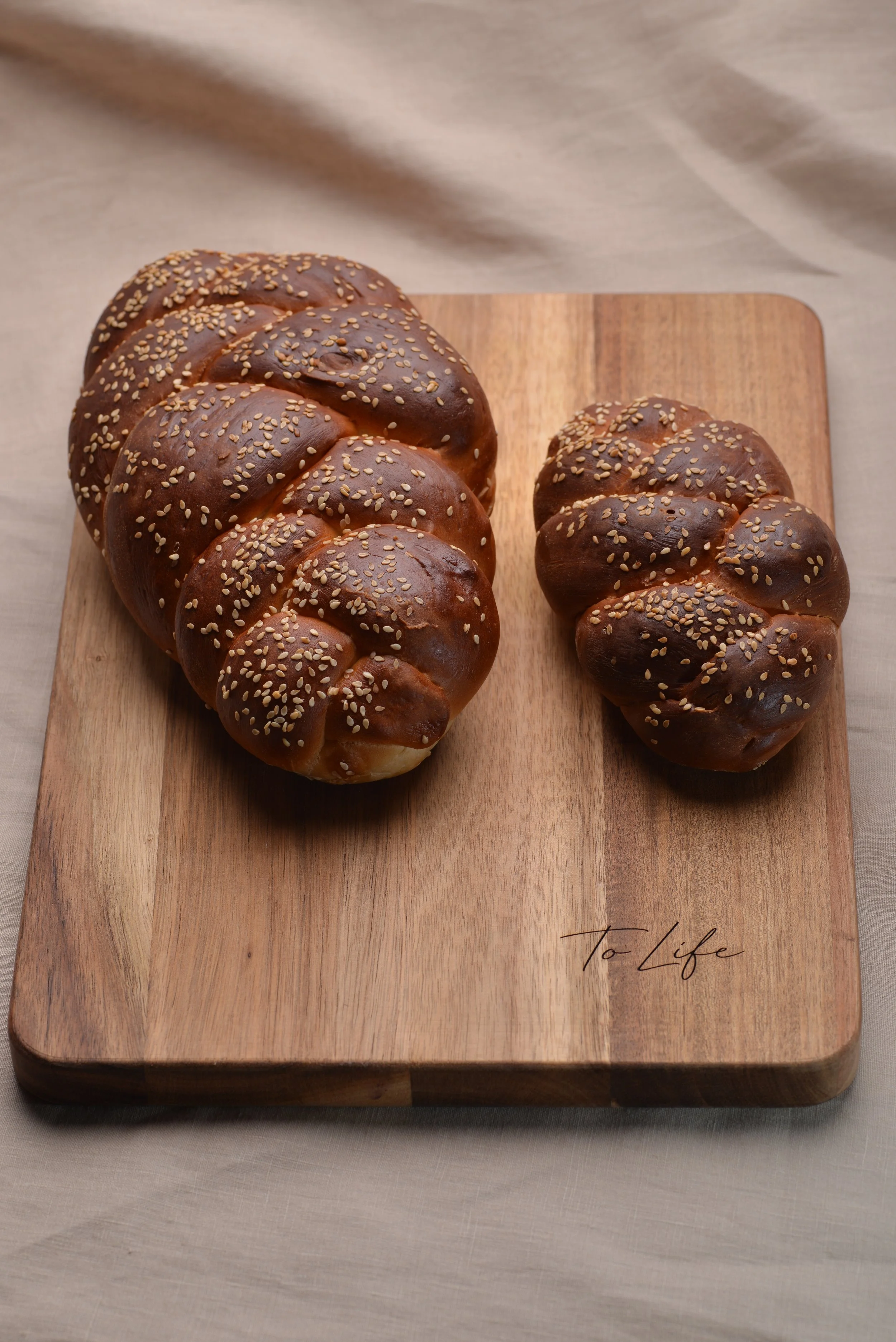 DSC_0811 Challah 2.jpg