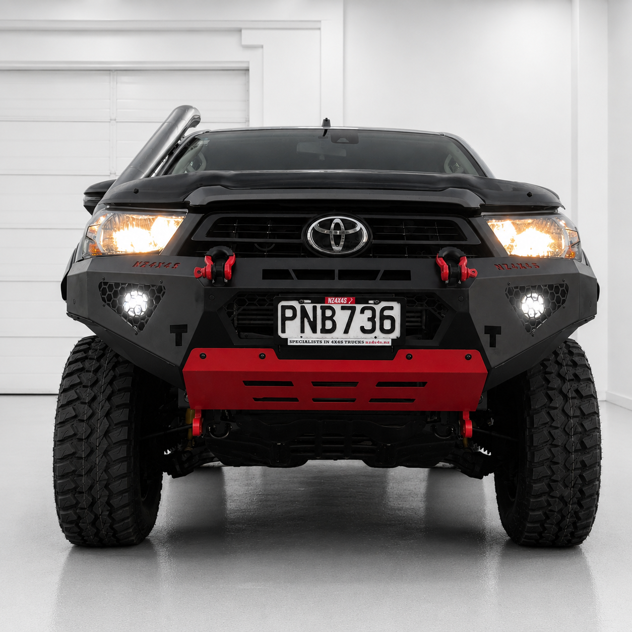 Super Low Ks Gorilla Lifted 4X4 Manual Hilux (10).png