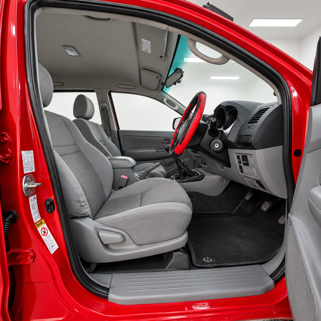 Front inter side.png