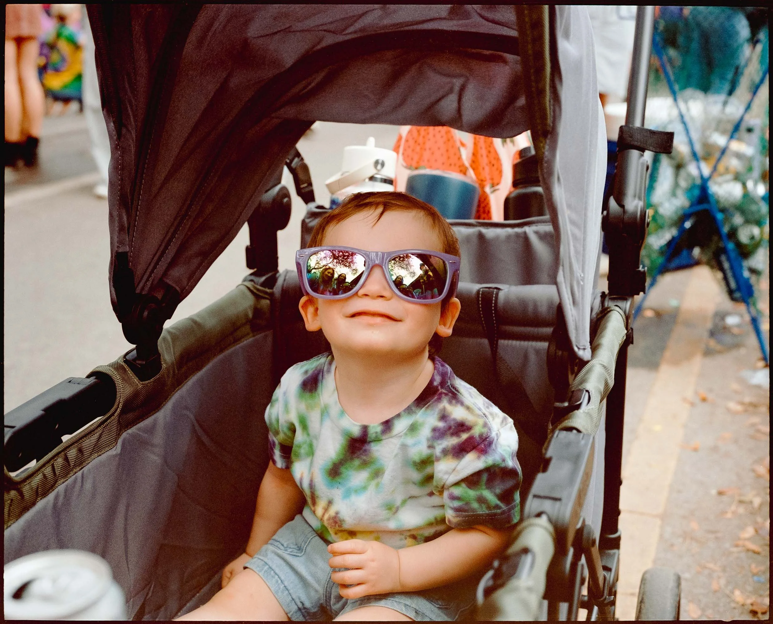 medium format-film-photography-madigrass-street-portrait-1.jpg