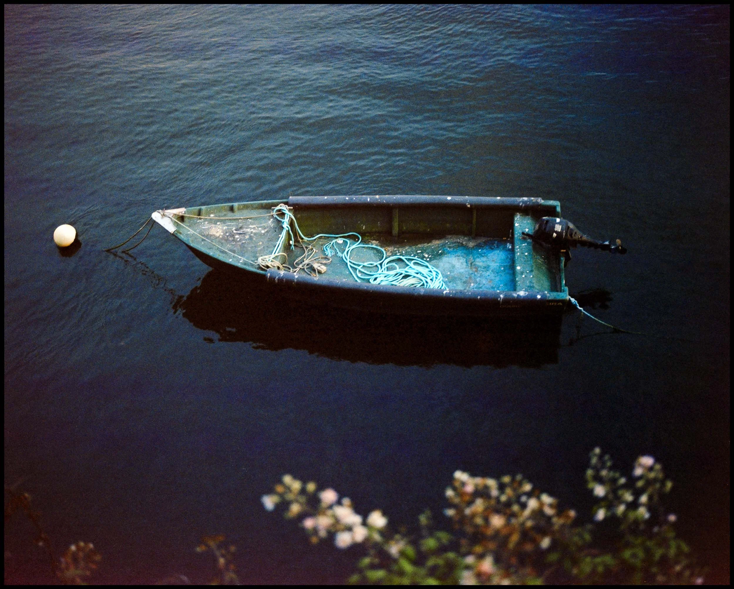 medium format-film-photography-boat-1.jpg