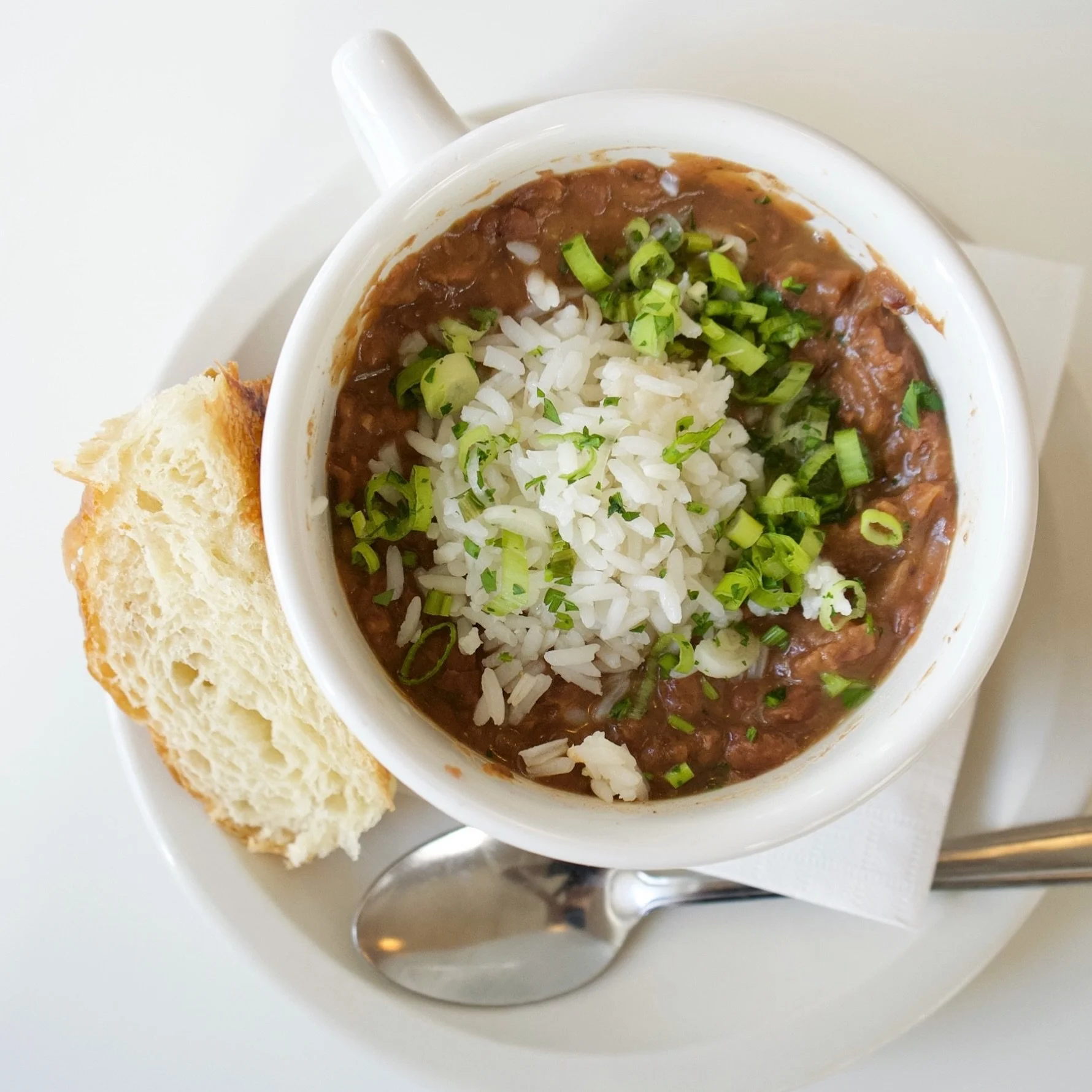 It&rsquo;s Monday!! 

You know what that means - Red Beans for lunch from @shift_nola 🫘