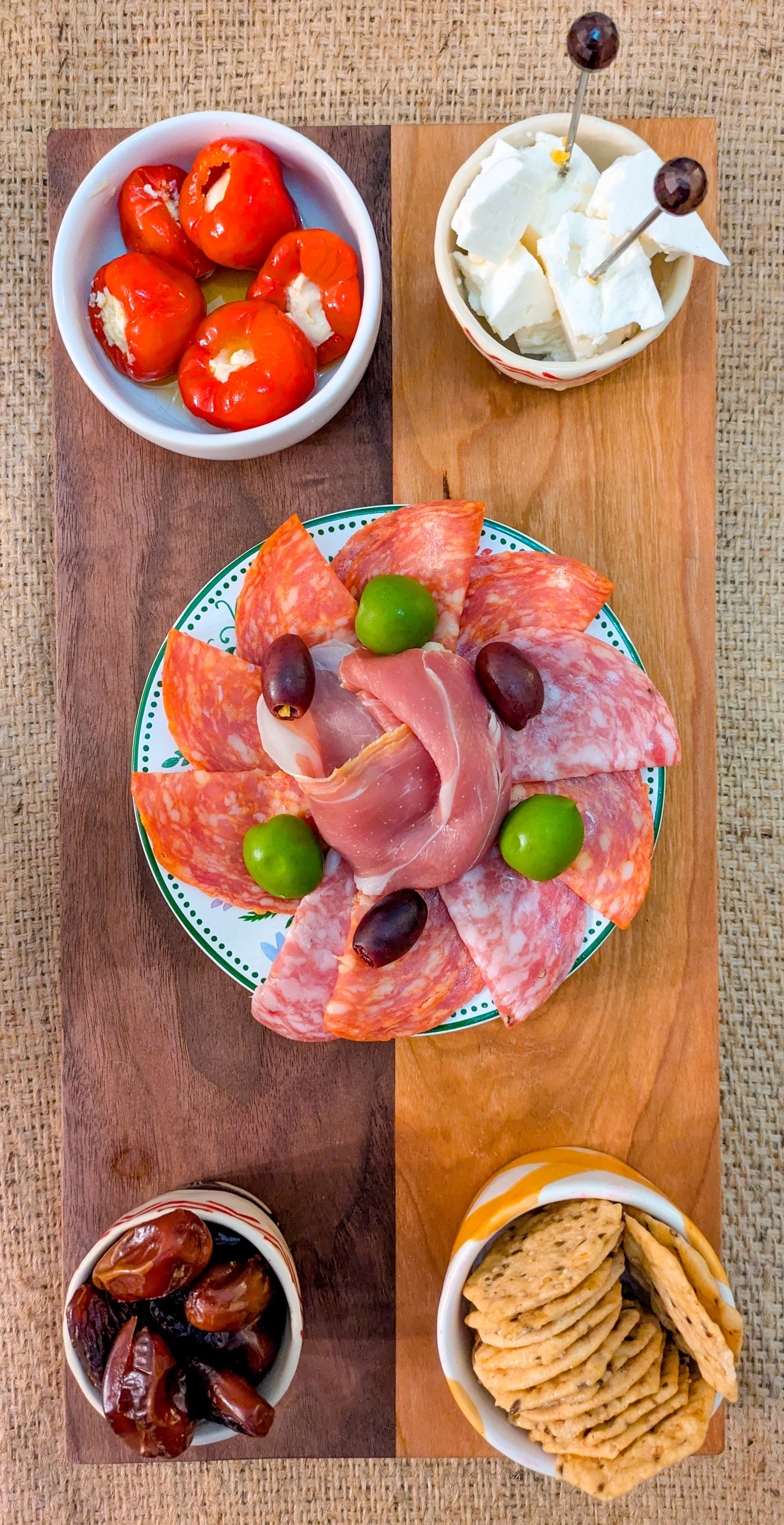 Charcuterie boards-015543675.jpg (Copy)