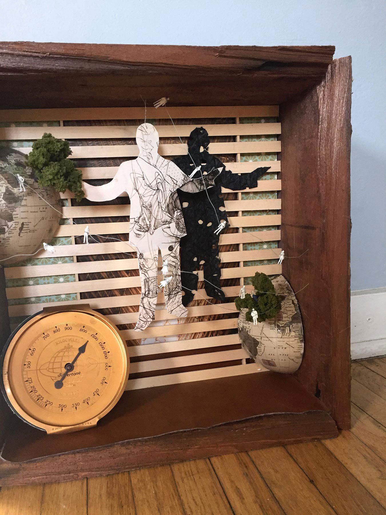 Wind-Up Bird Diorama