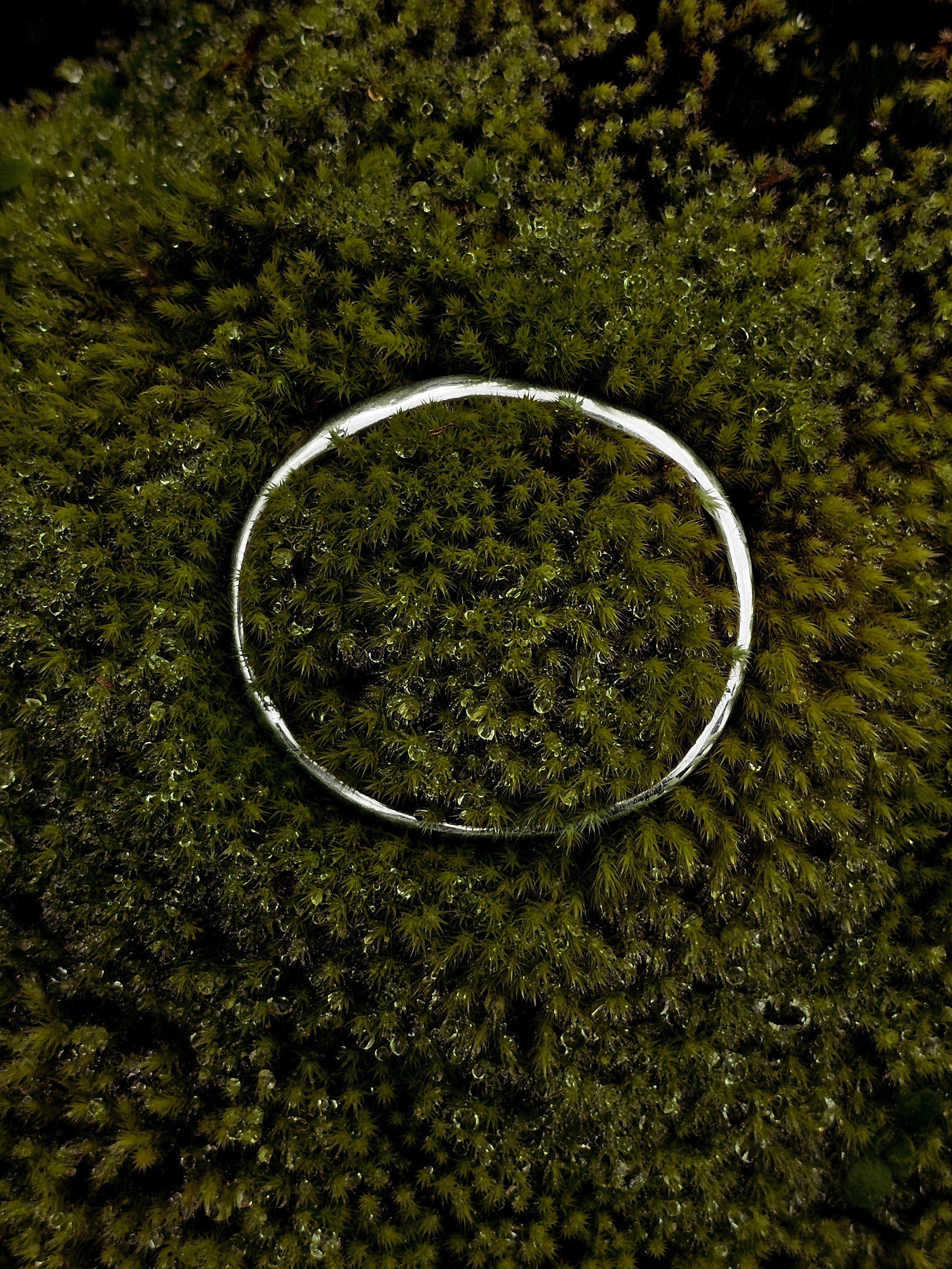The Fluid bangle