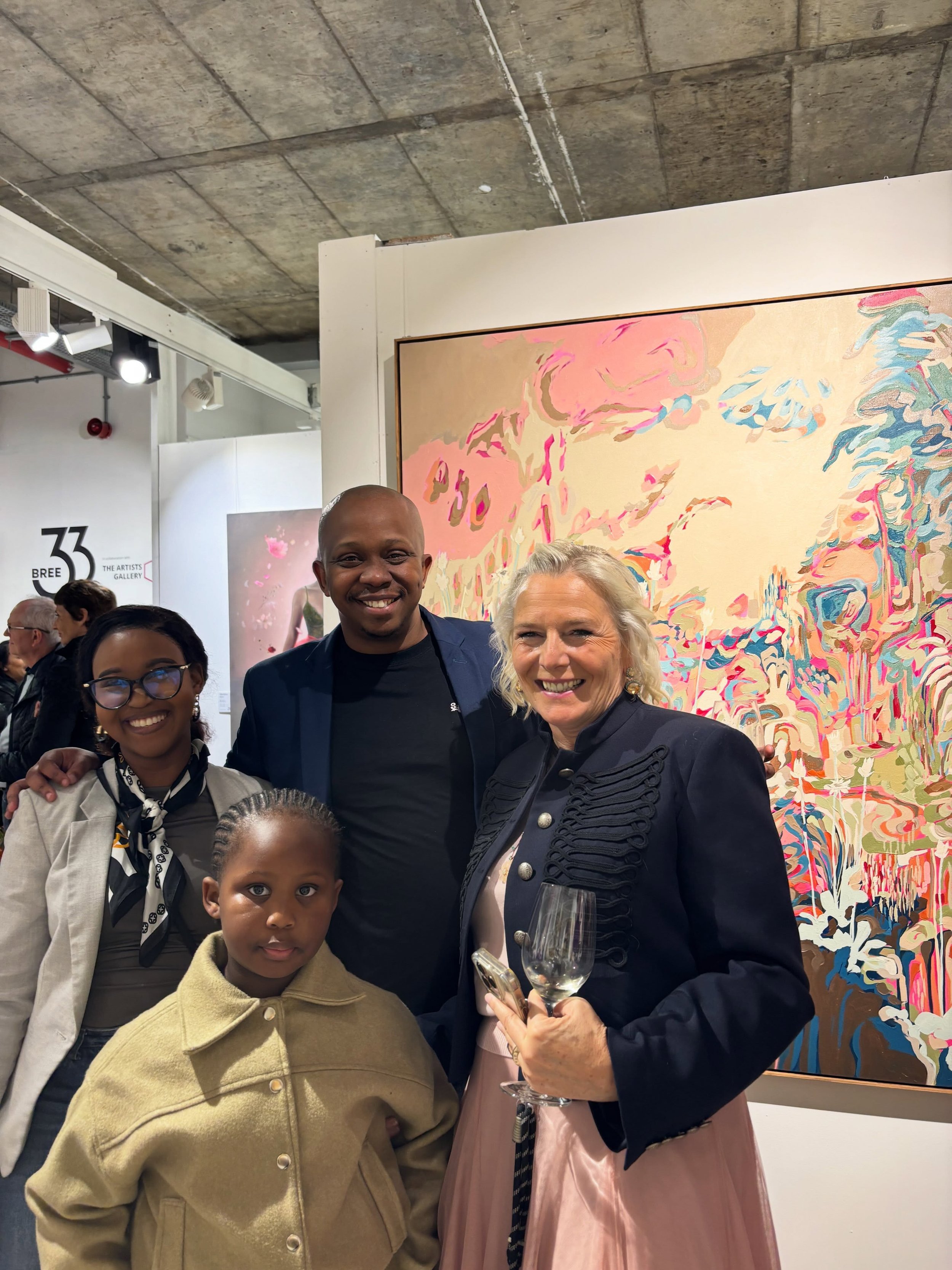 ✨ SHE - RETURNS TO CAPE TOWN✨

There are exhibitions you visit, and then there are exhibitions you FEEL.

Last night, SHE - Returns to Cape Town opened its doors at 33BREE, and it was a moment that we will carry with us for a very long time.

Nine ex