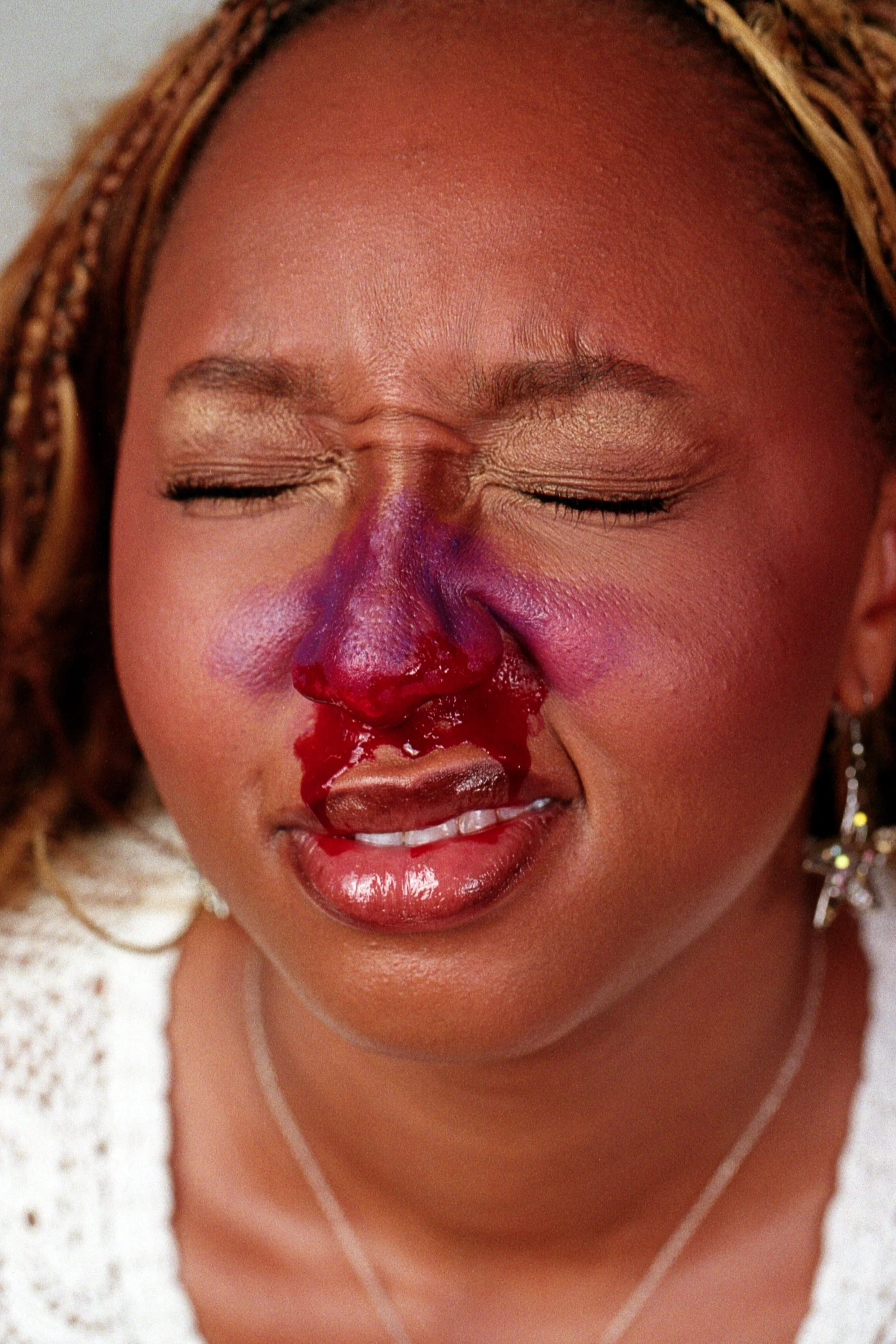brokennose_desmuthia_02_PAGE copy.jpg