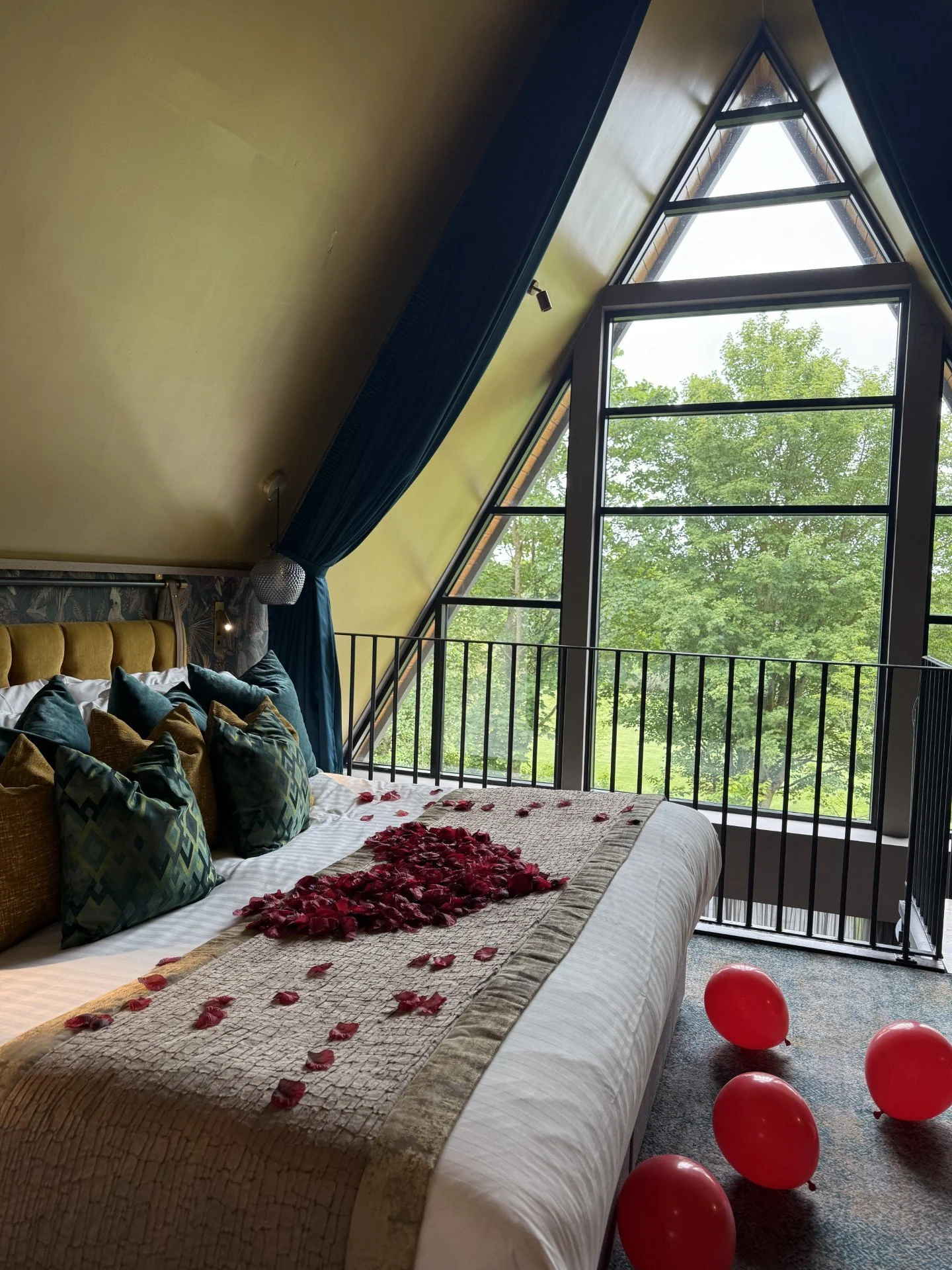 bed2.jpg