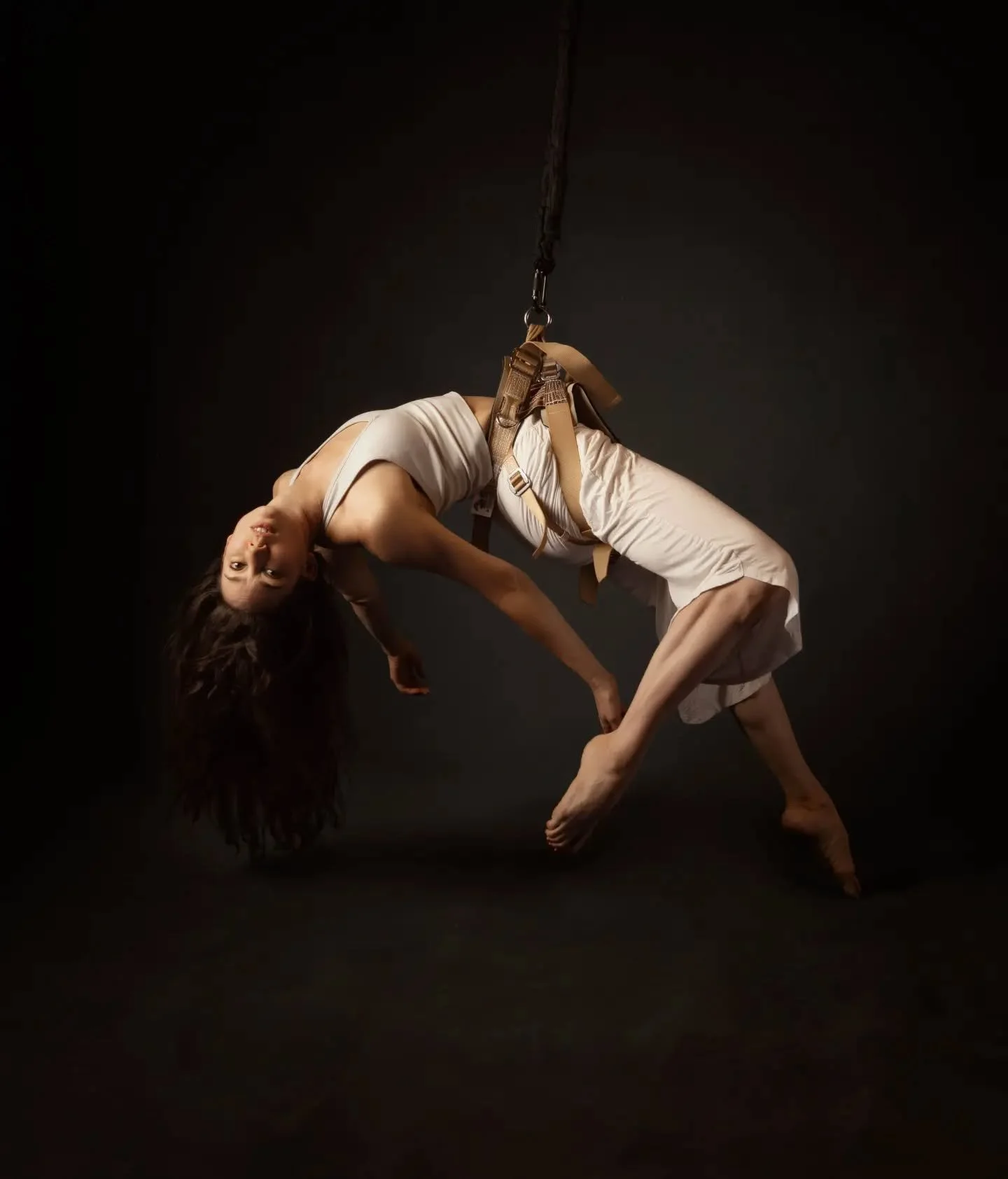 The amazing @jennfuse on harness. This shoot was such a blast. As always Jenn, thank you for bringing your creativity to every shoot and expanding my own!