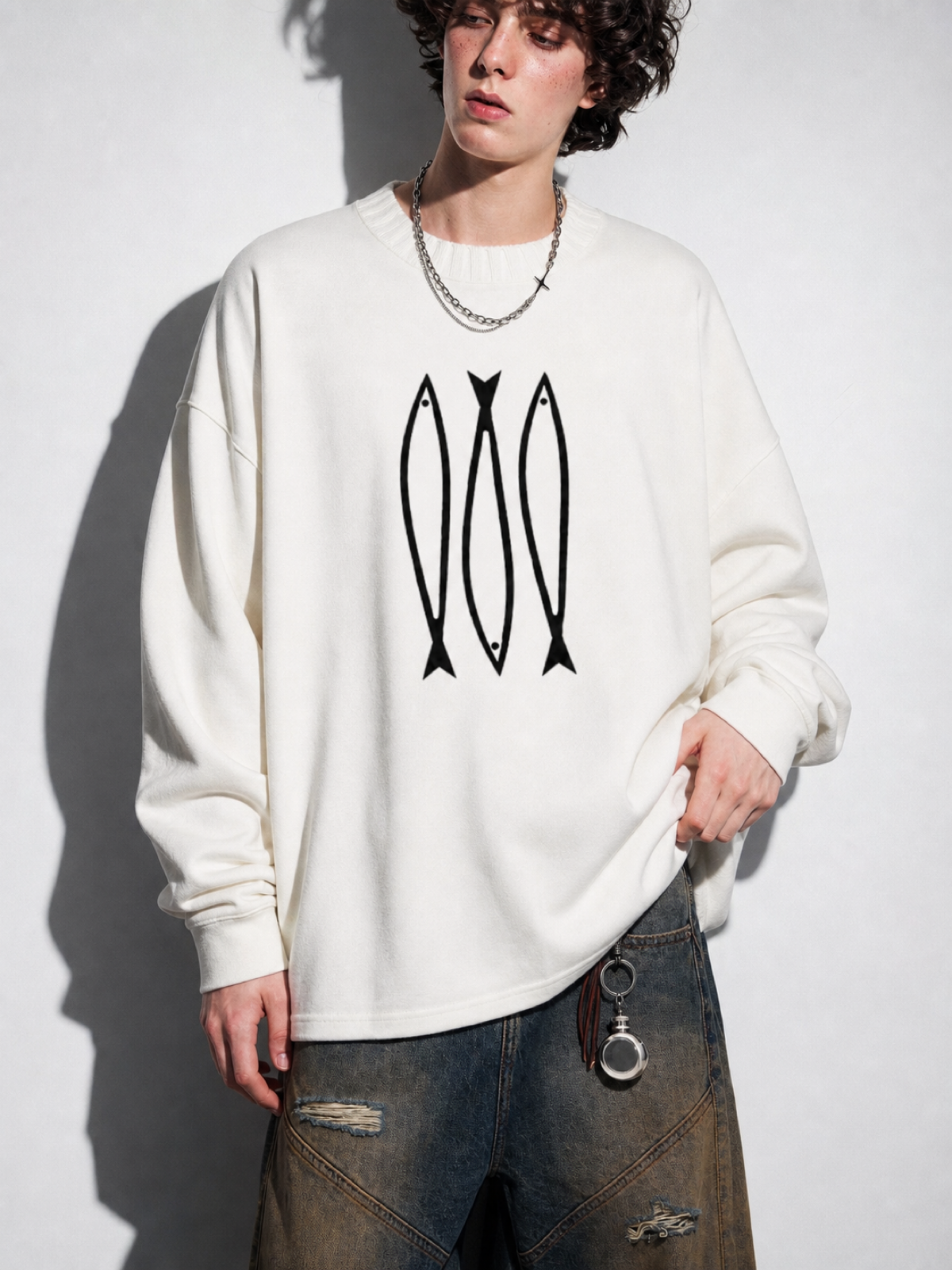 Bold Fish Knitted Round Neck Oversize Sweatshirt