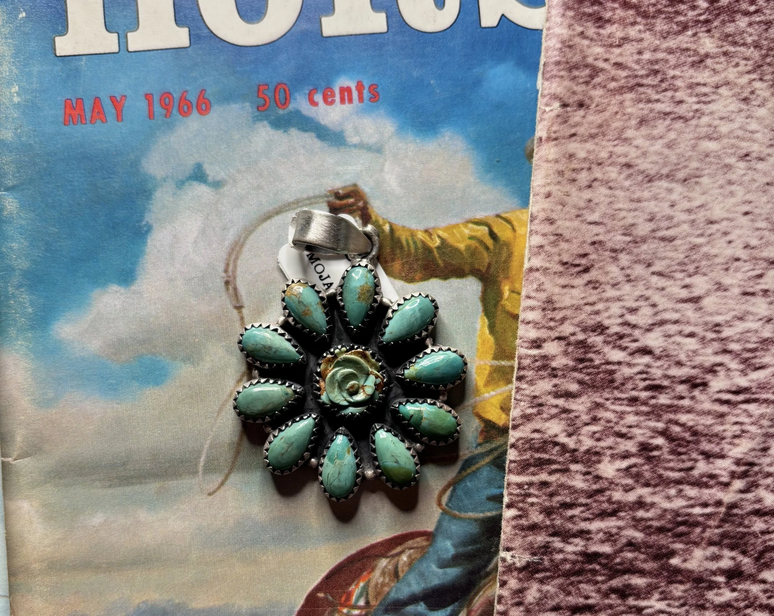 DESERT BLOOM TURQUOISE PENDANT🌵🩵