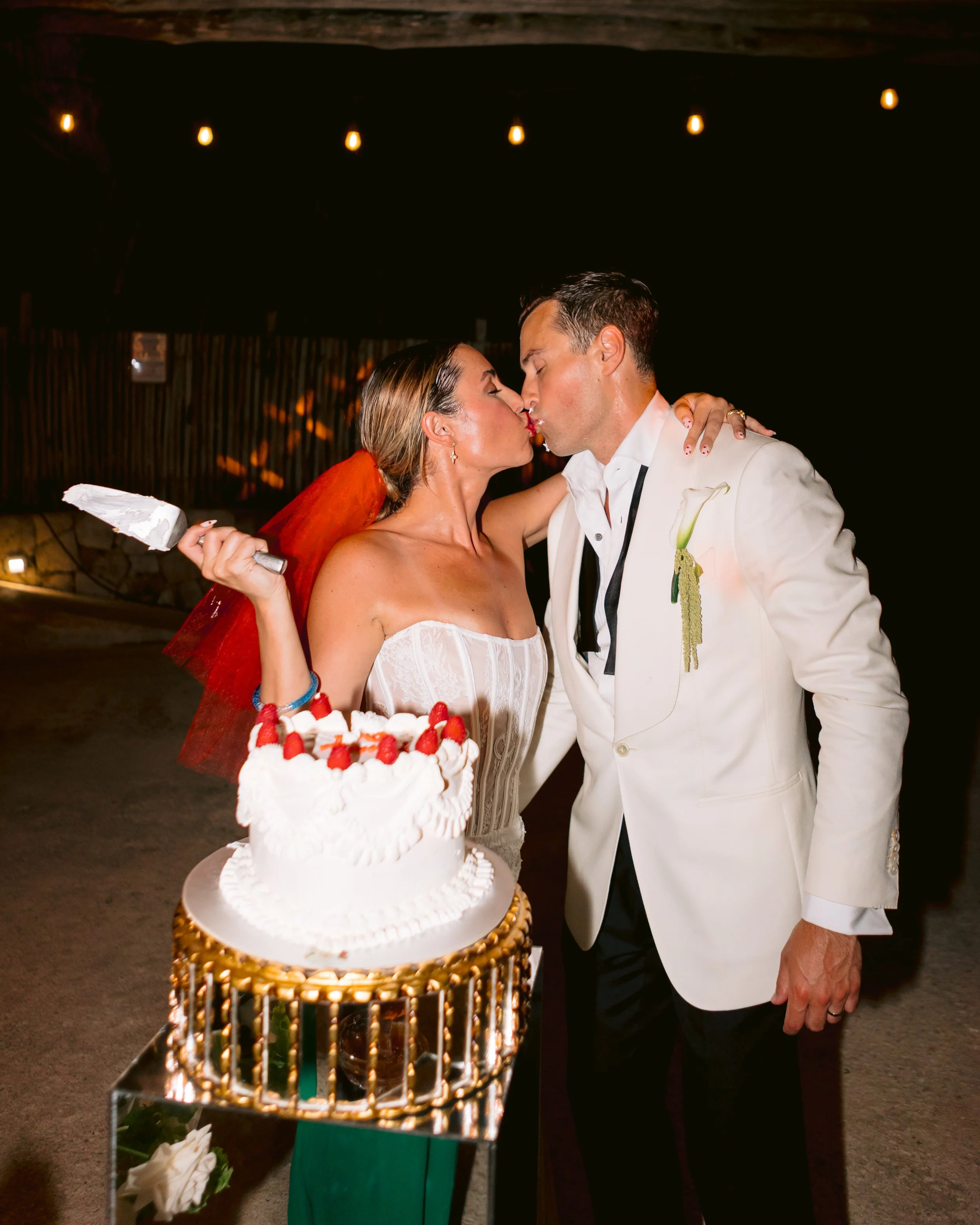By-Hailey-Nicole-Dallas-Texas-destination-fine-art-wedding-photographer-231.jpg