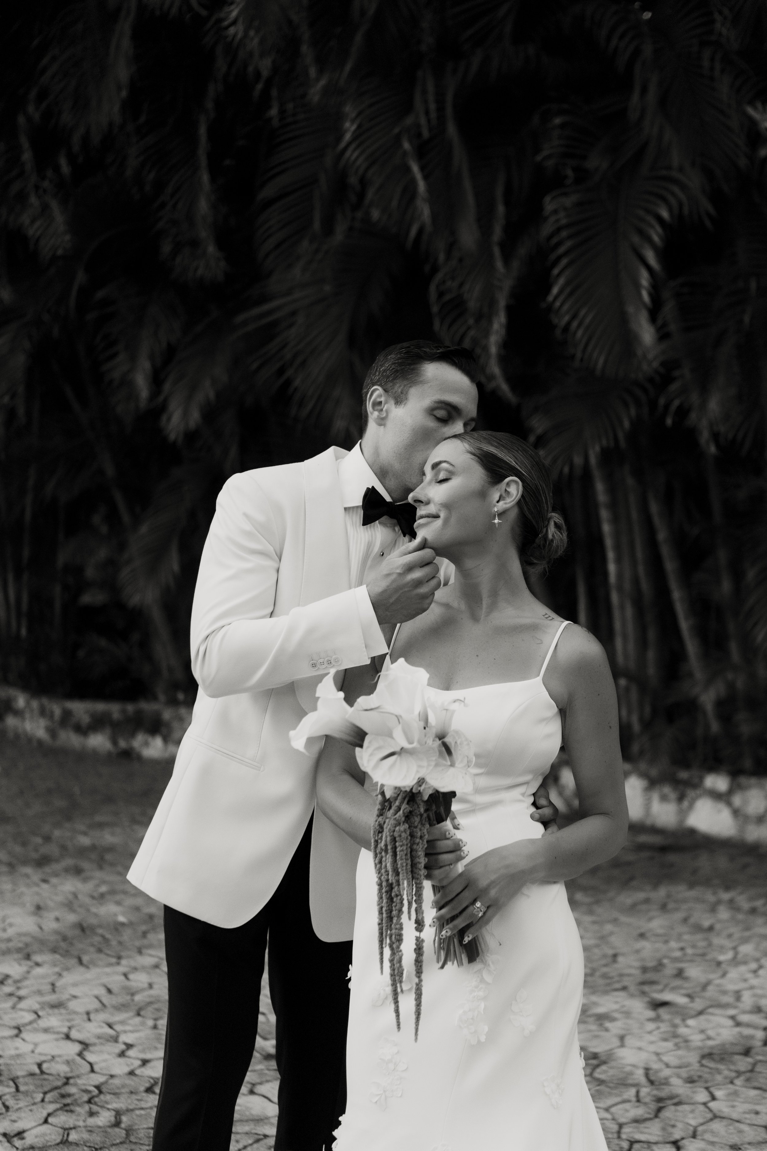 By-Hailey-Nicole-Dallas-Texas-destination-fine-art-wedding-photographer-278.jpg