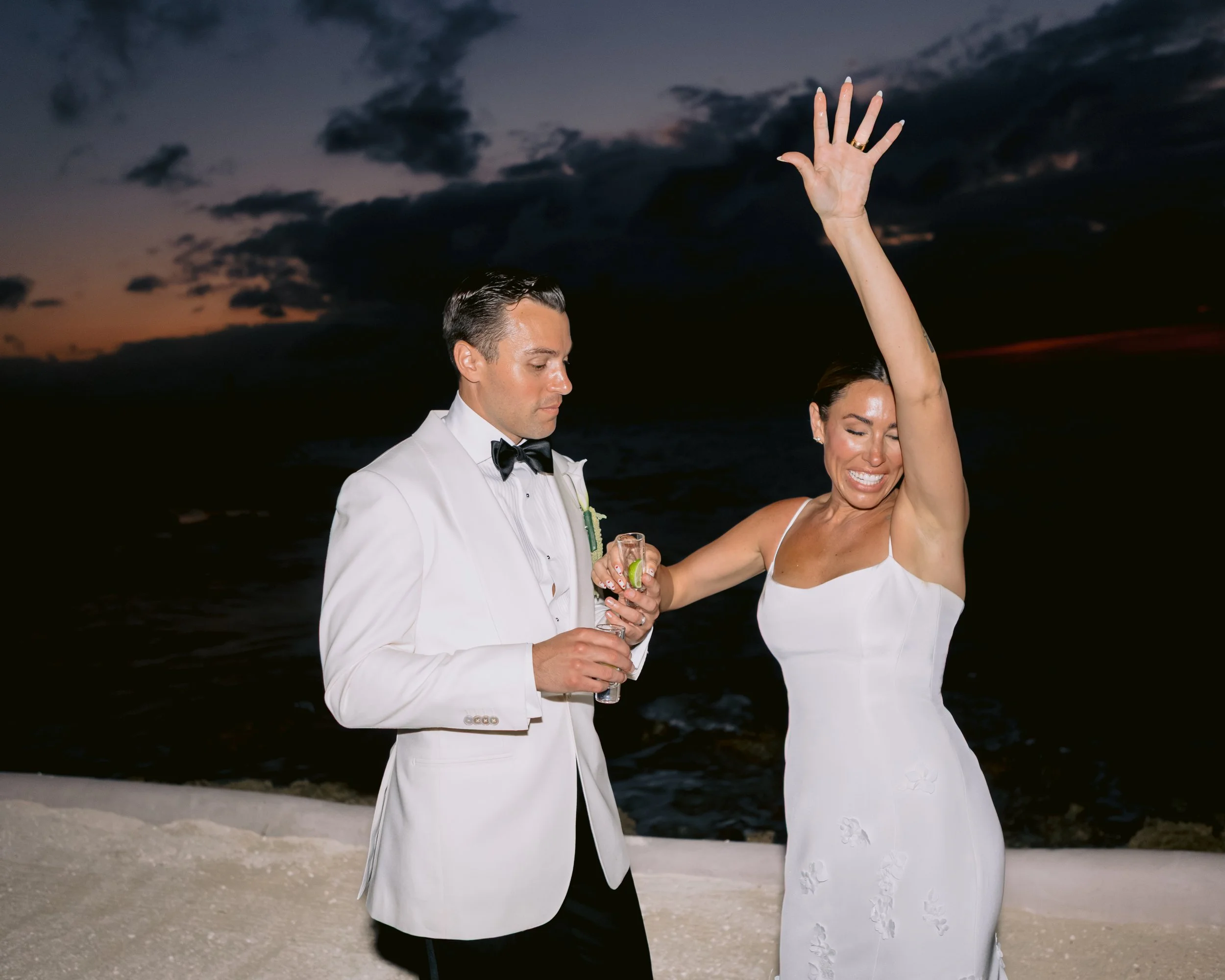 By-Hailey-Nicole-Dallas-Texas-destination-fine-art-wedding-photographer-203.jpg