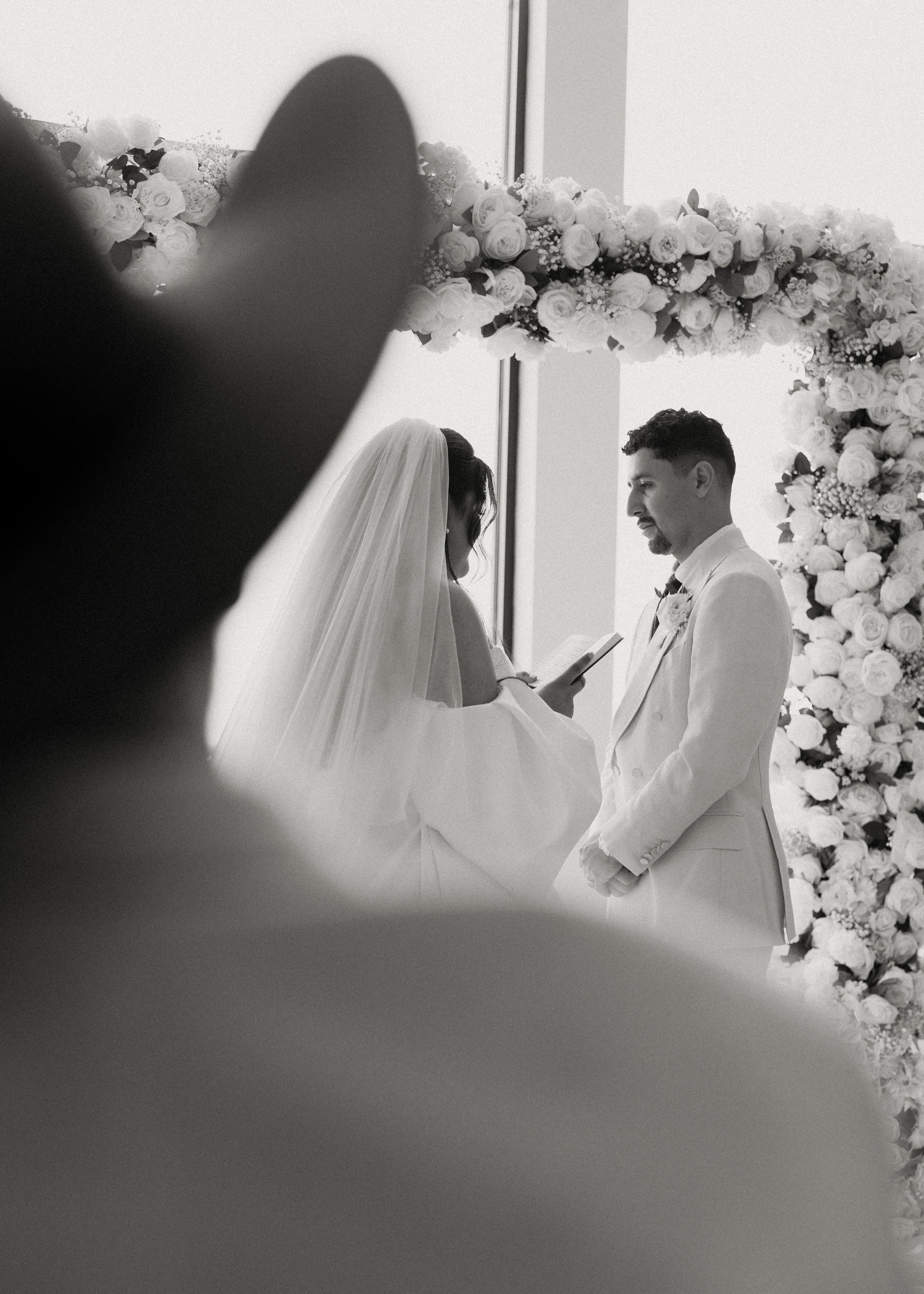 By-Hailey-Nicole-Dallas-Texas-wedding-photographer-Medrano-B&W-59.jpg