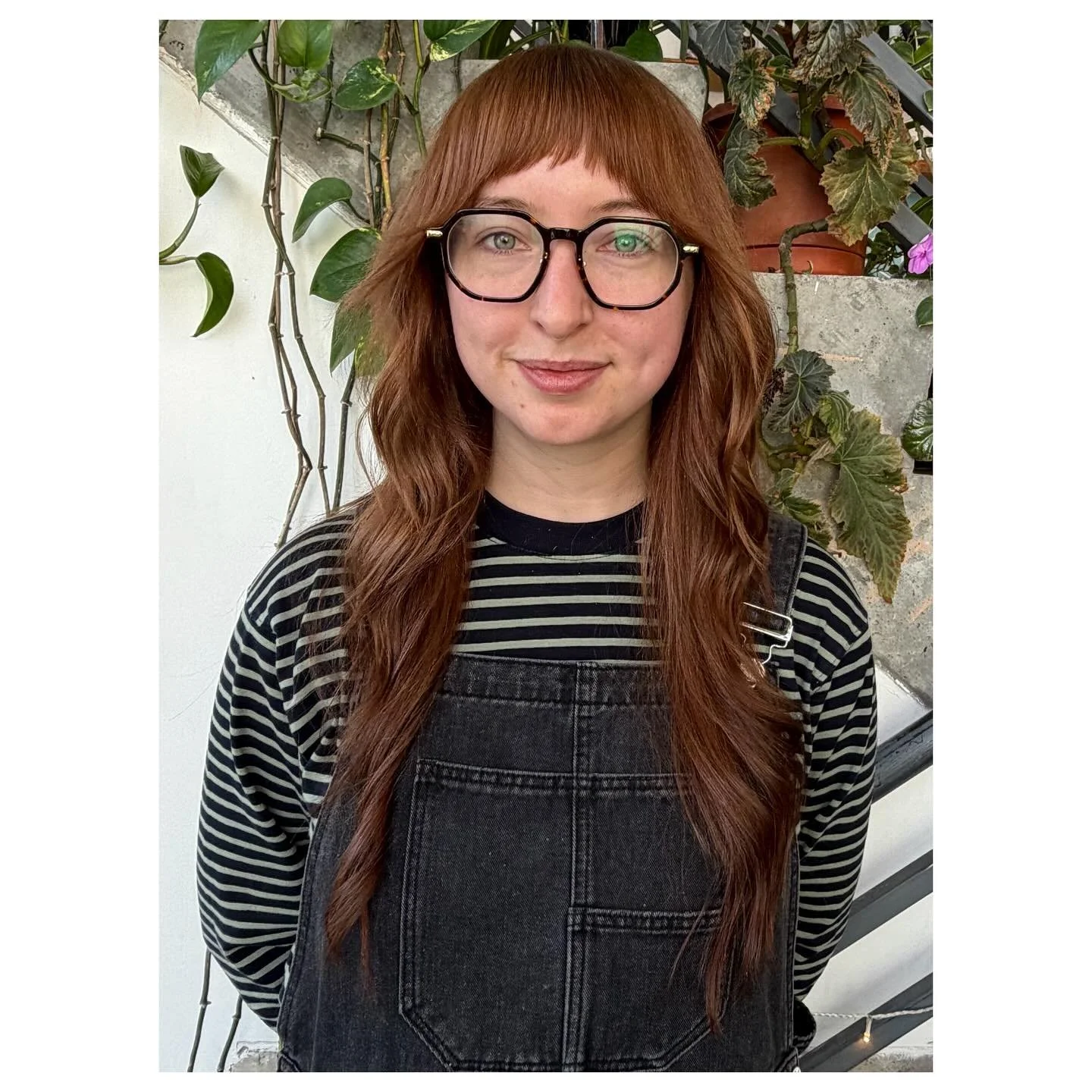 So fun to do this super cute shag on Maddie yesterday! She came in with super thick hair that I lightened up with some layers and choppy bangs. I love the contrast with her super long hair! Thanks for stopping in Maddie!
