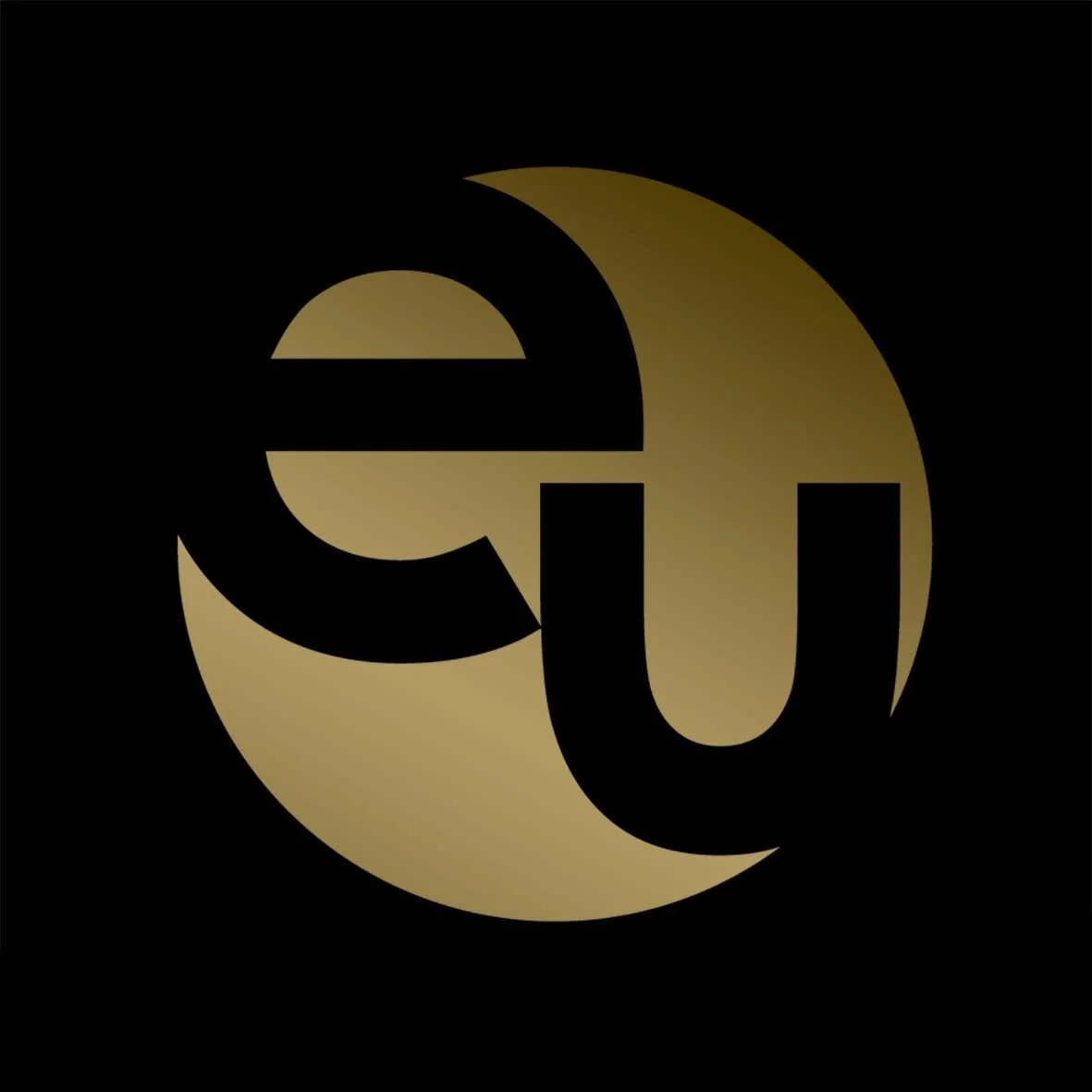Logotipo de EIU en tonos dorados sobre fondo negro.