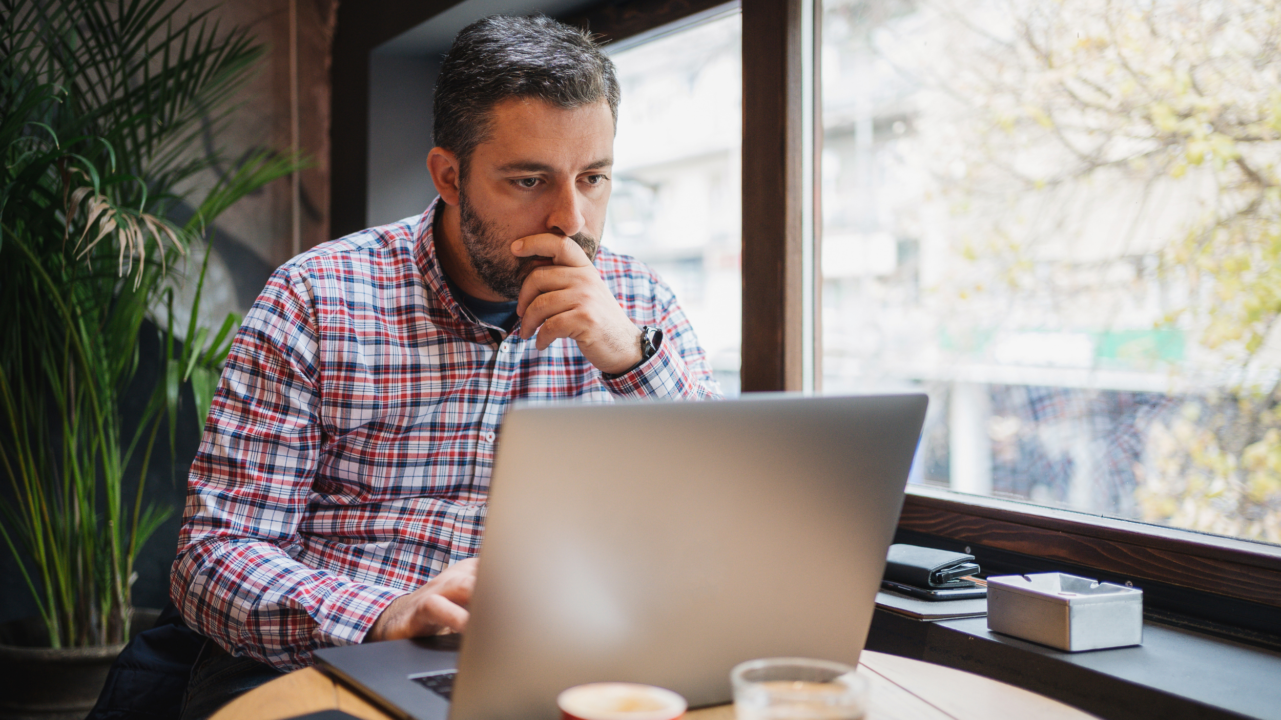 The $1M Growth Ceiling: Why Marketing and Sales Must Work Together