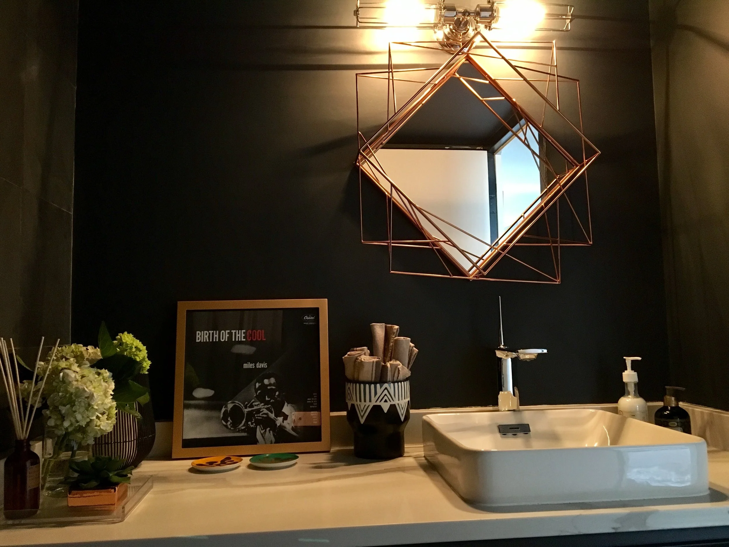 ChicagoEF-PowderRoom4.jpg