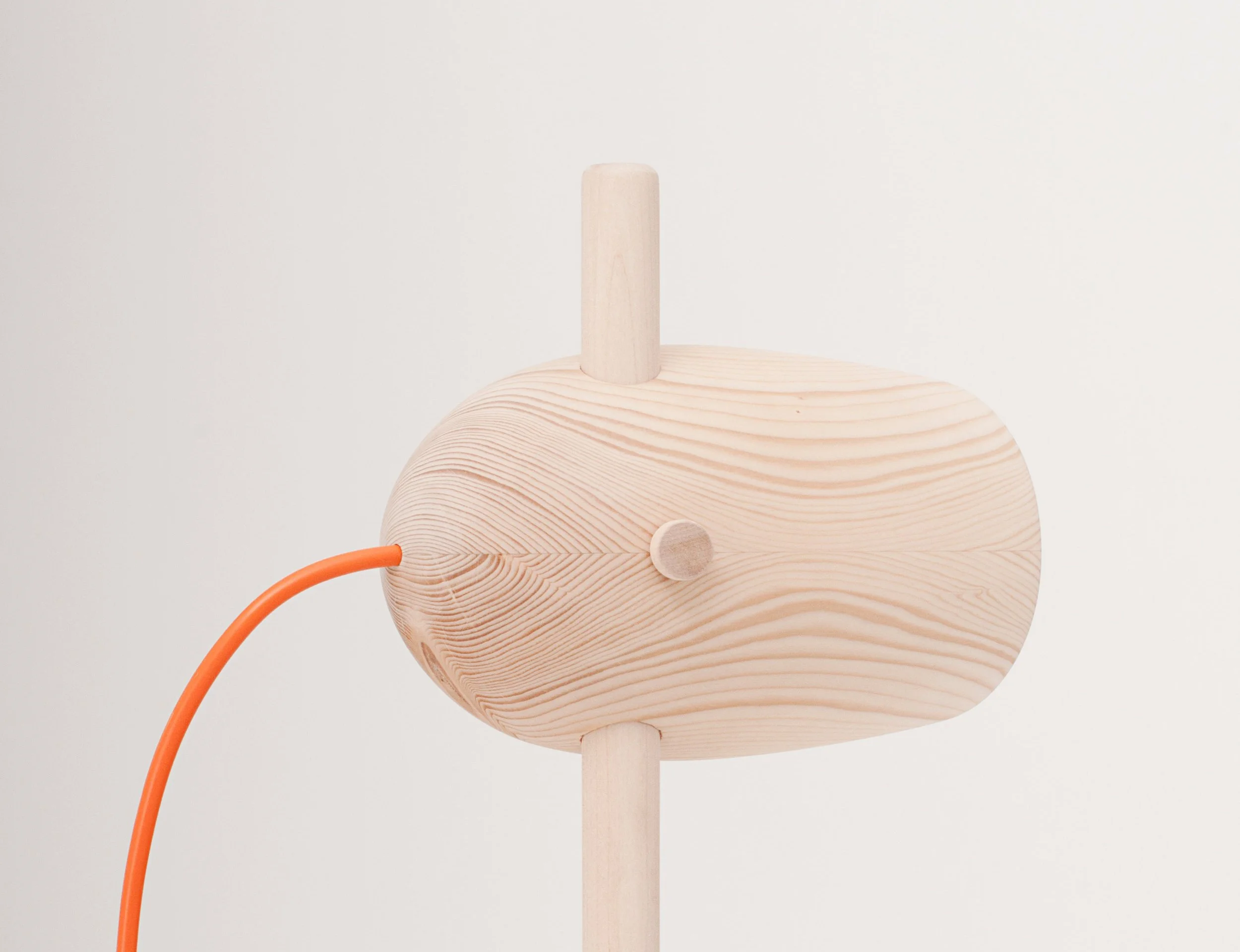 wood-lamp-3-jomi.jpg