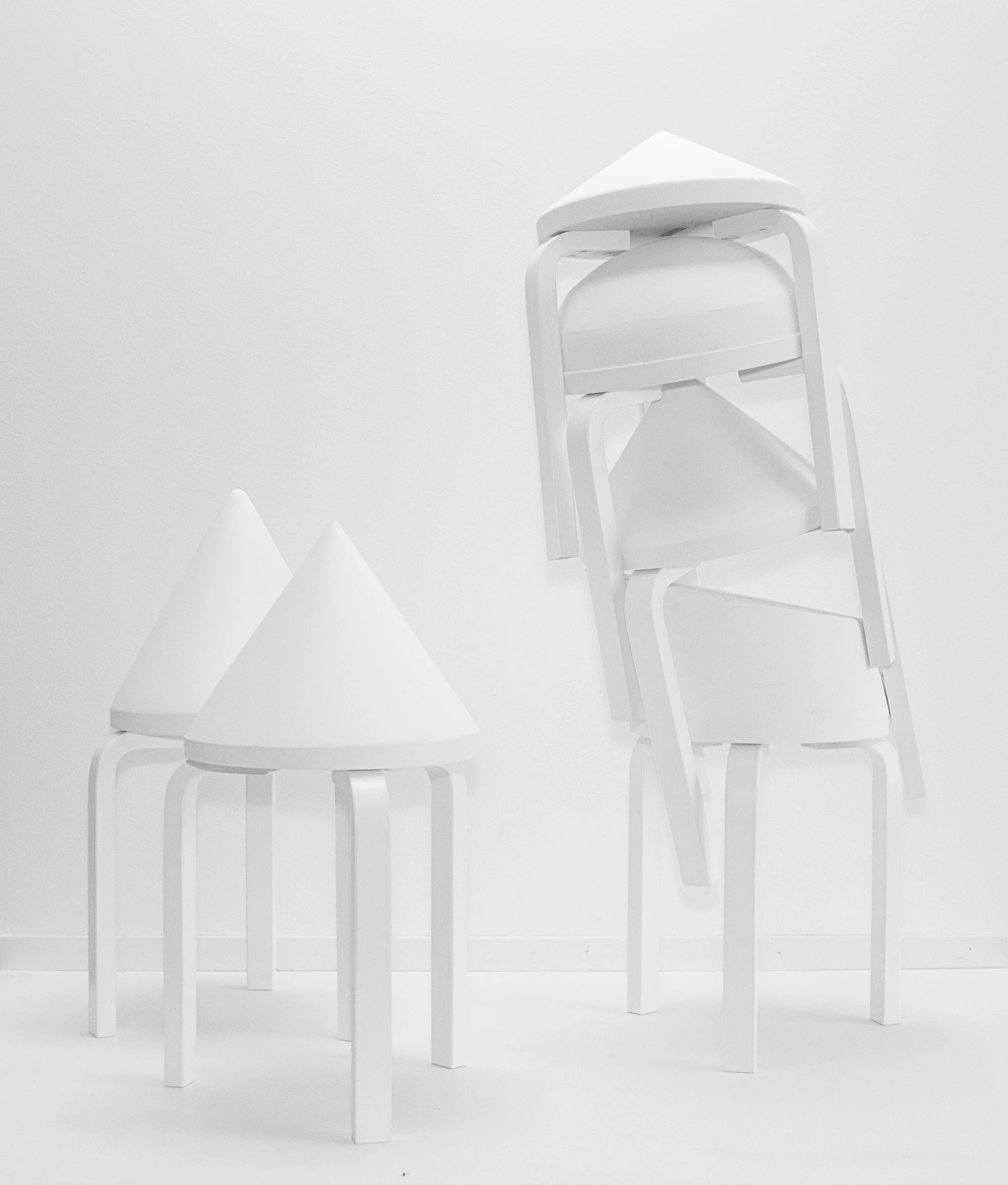 06-stools-1-jomi.jpg