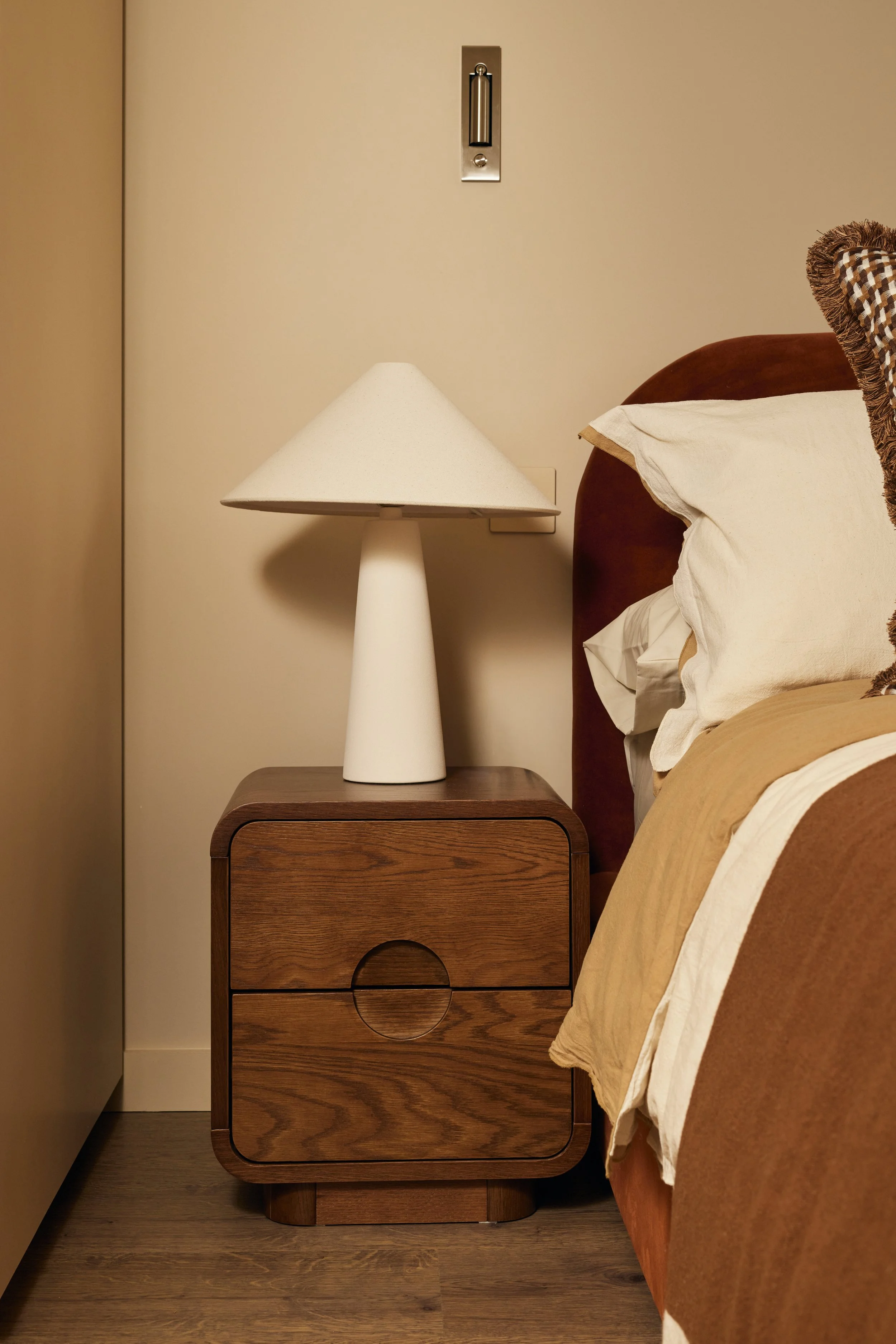Ferndown_Main Bedroom 5.jpg