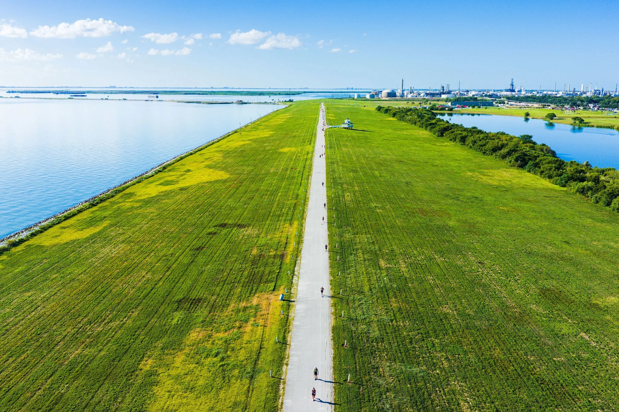 Aerial view along the Texas City Dike course