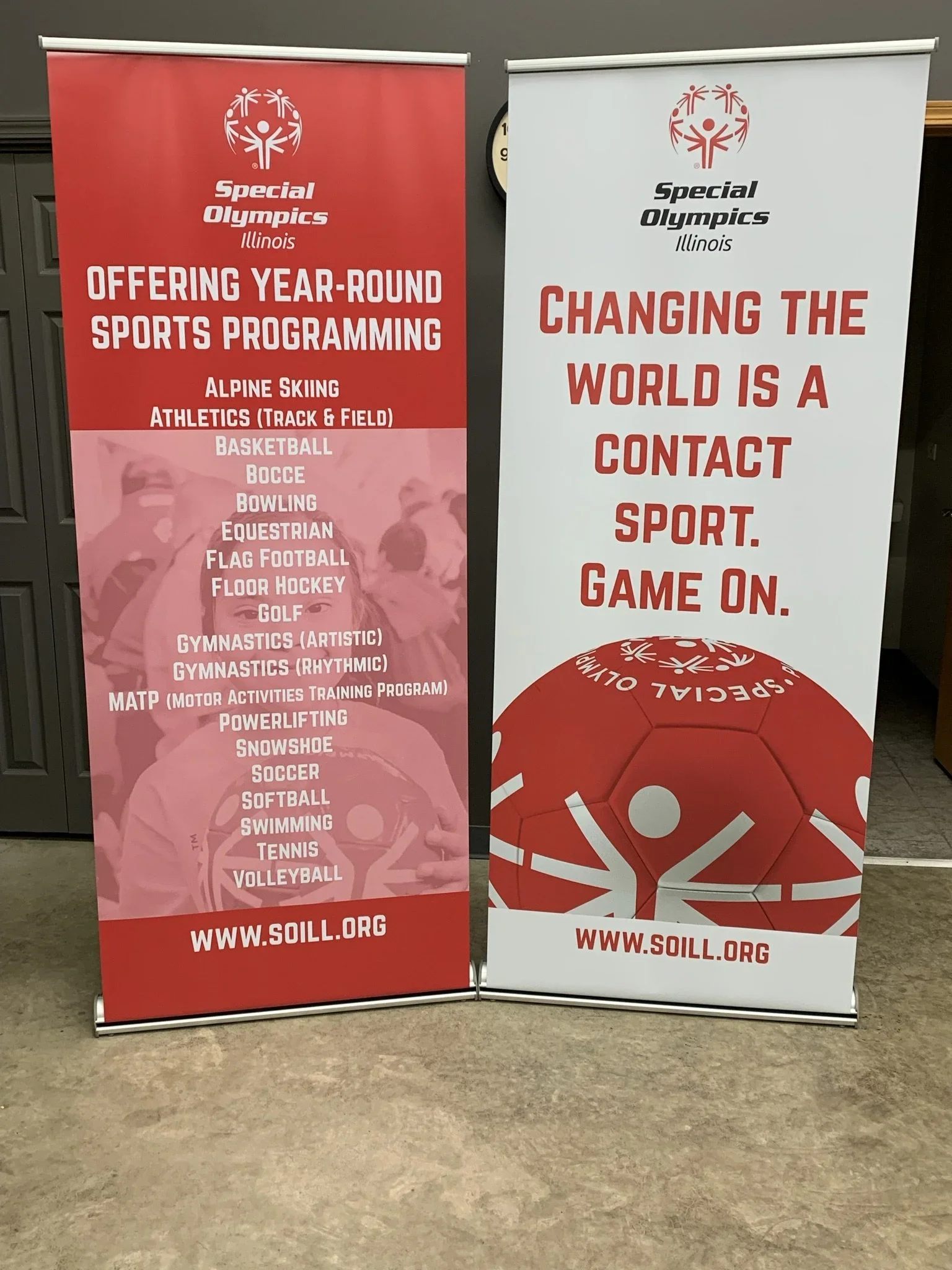 Special Olympics Illinois retractable roll-up banner stands