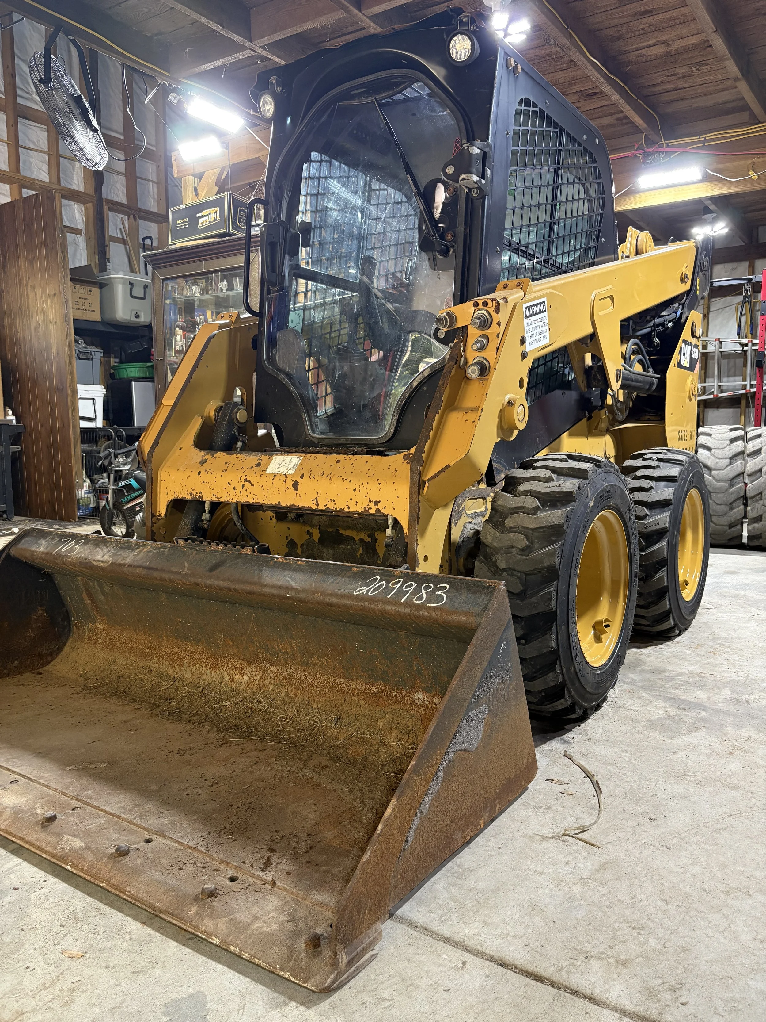 Cat 232D Skid Steer- Low Hours, EROPS Cat $24,900