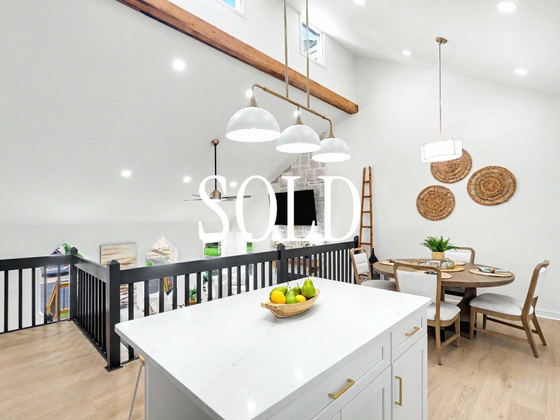 SOLD | 1415 Brookcrest St 

grateful for the opportunity as always &mdash; first and foremost but happy that my repeat clients were able to make a pivot and still have a successful outcome.

Q: thinking about a pivot of your own
send me DM 

shay &bu