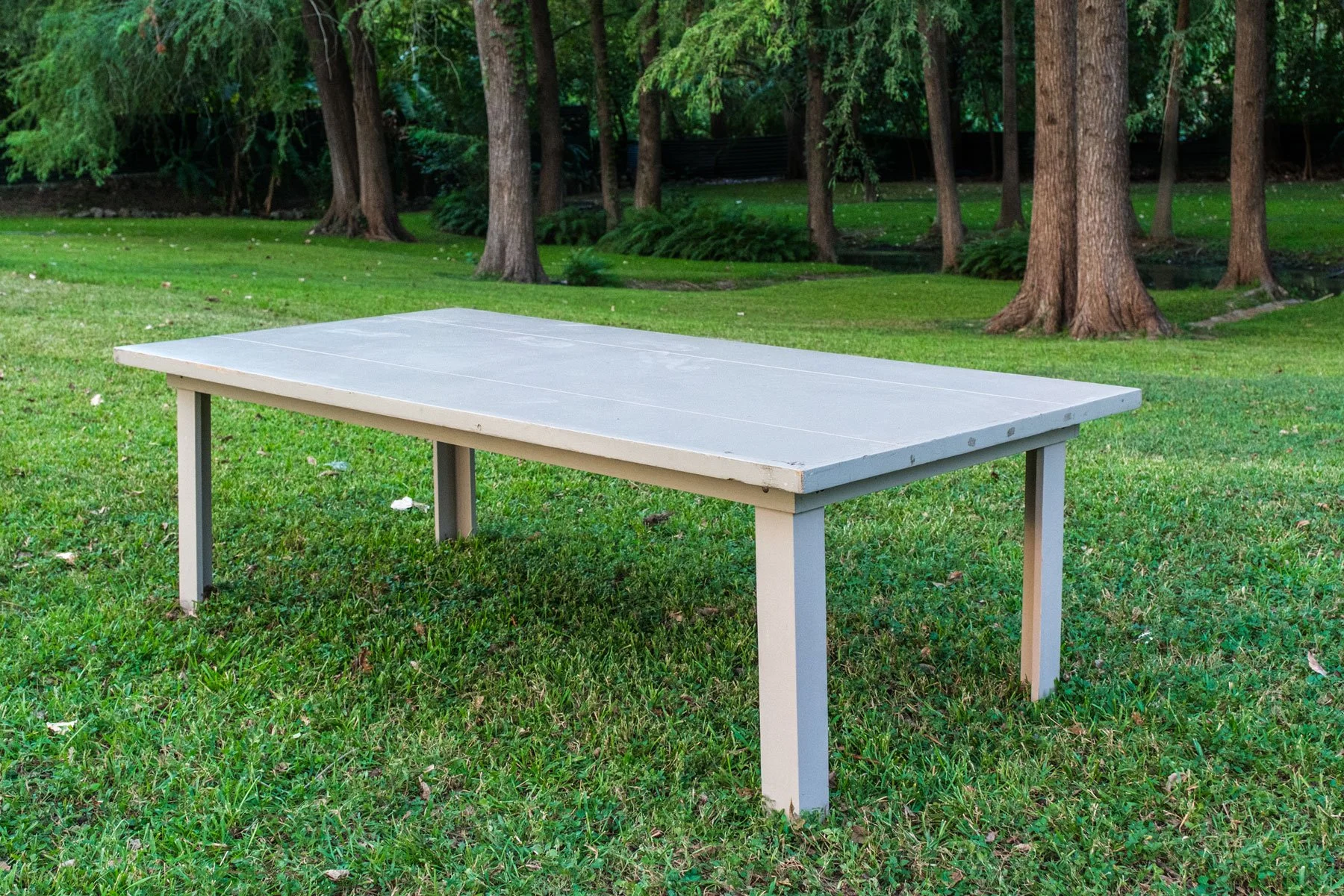 Mesa-Rectangular-Gris.jpg