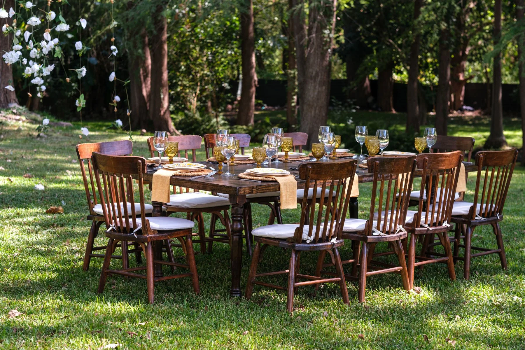 Mesa-Rectangular-MaderaMaron-Antique-Setup-00.jpg