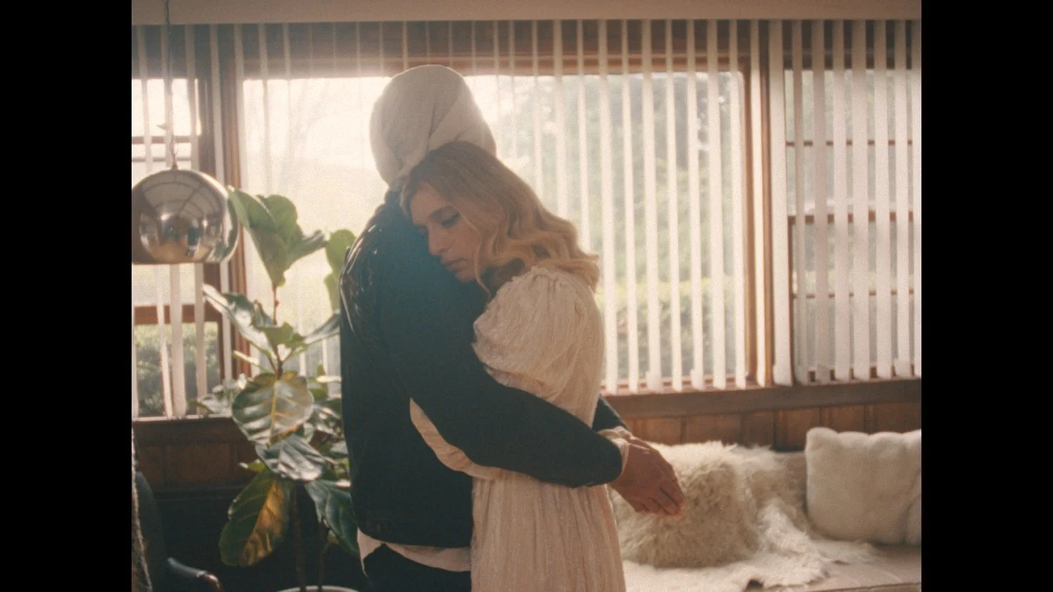 Still from Vérité