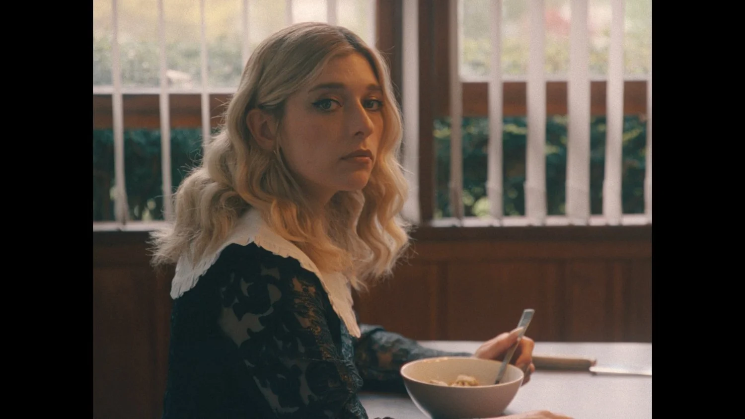 Still from Vérité