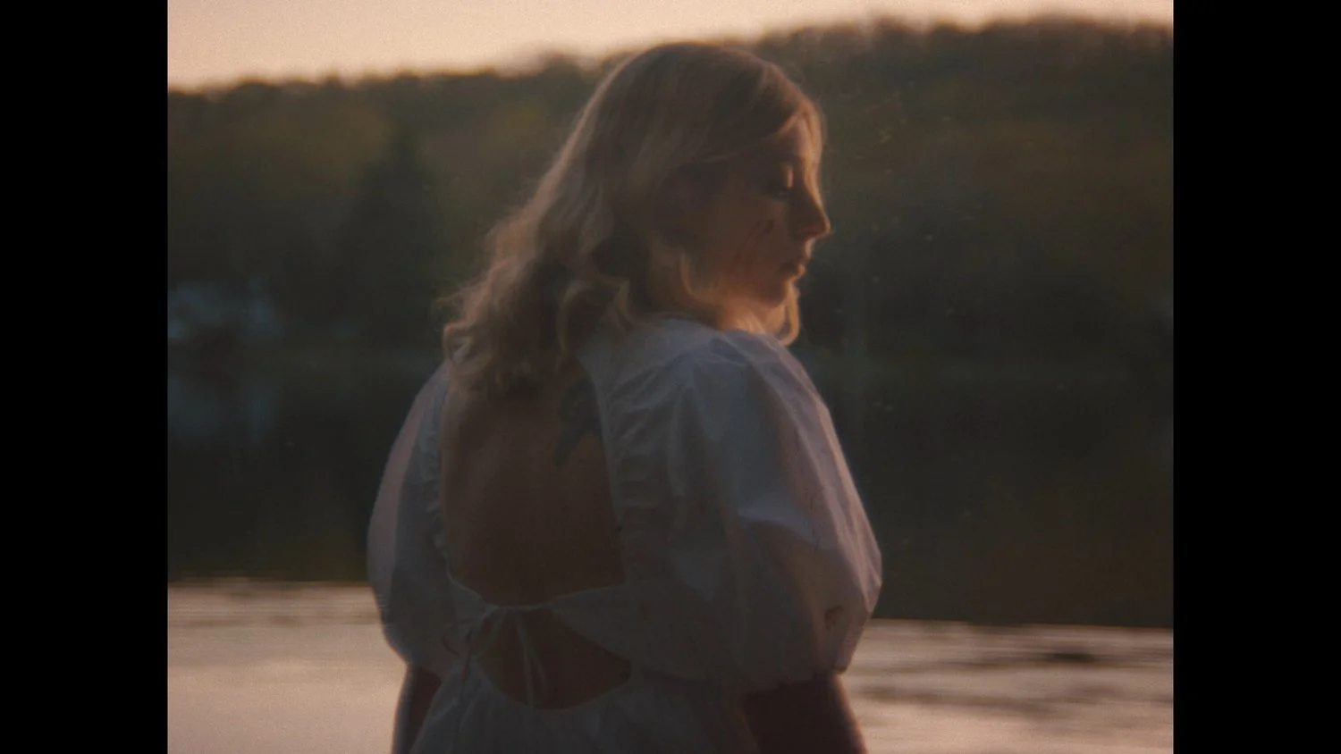 Still from Vérité