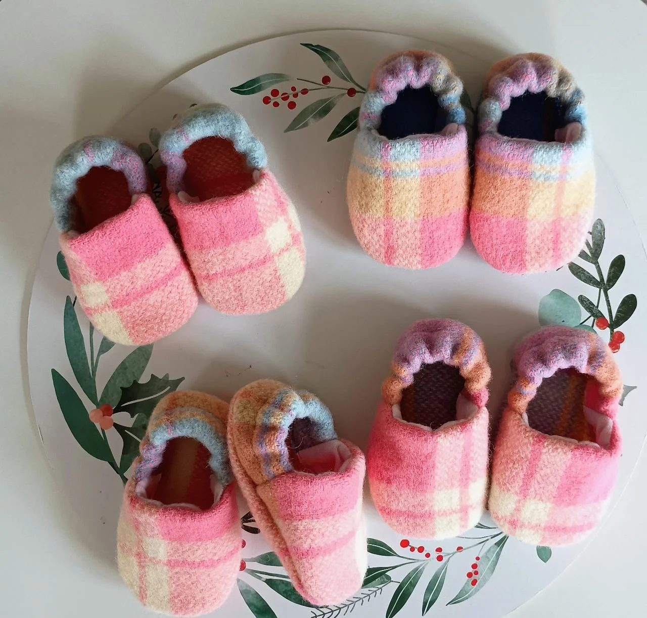 Vintage Wool Baby Slippers (6–12 Months)