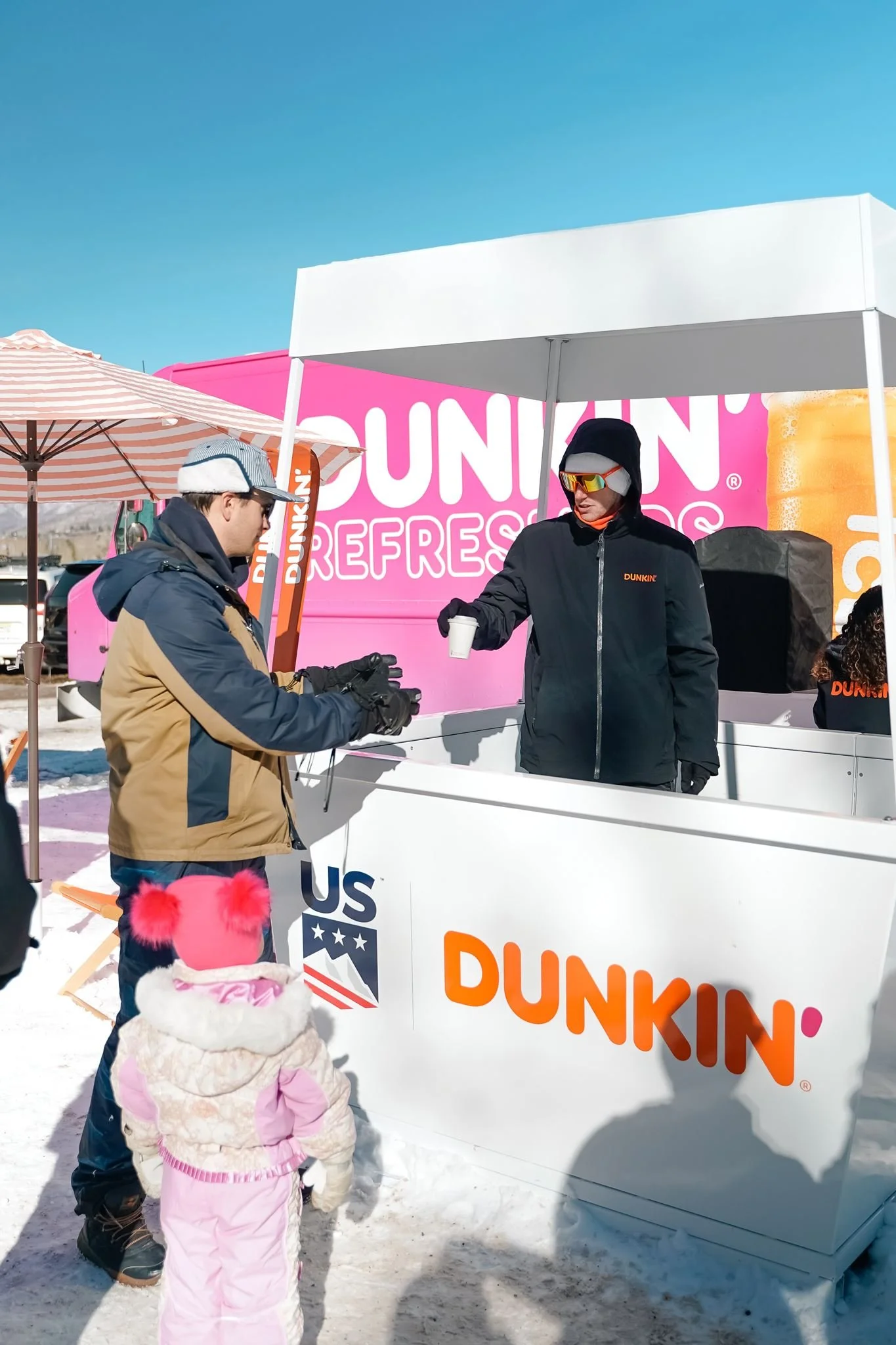 GoWest_Dunkin_PopUp_DSC9817_websize.jpg
