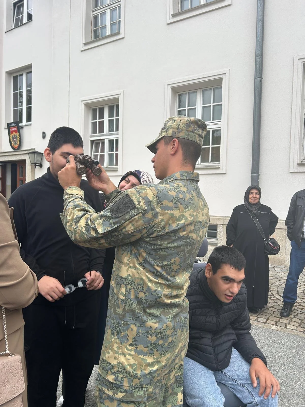 Besuch beim Militär 