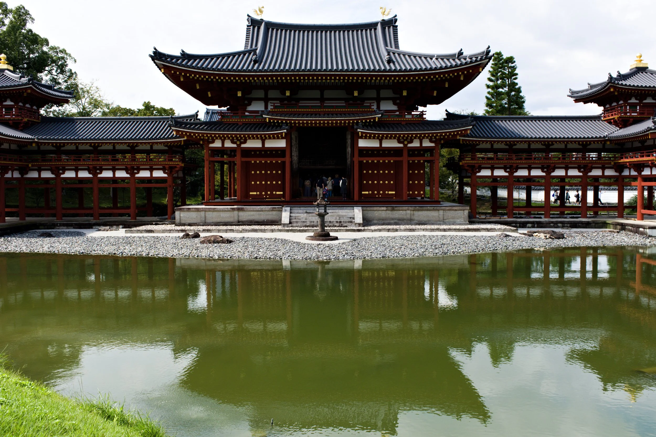 How a building gained wings — Byōdō-in, Uji · 平等院