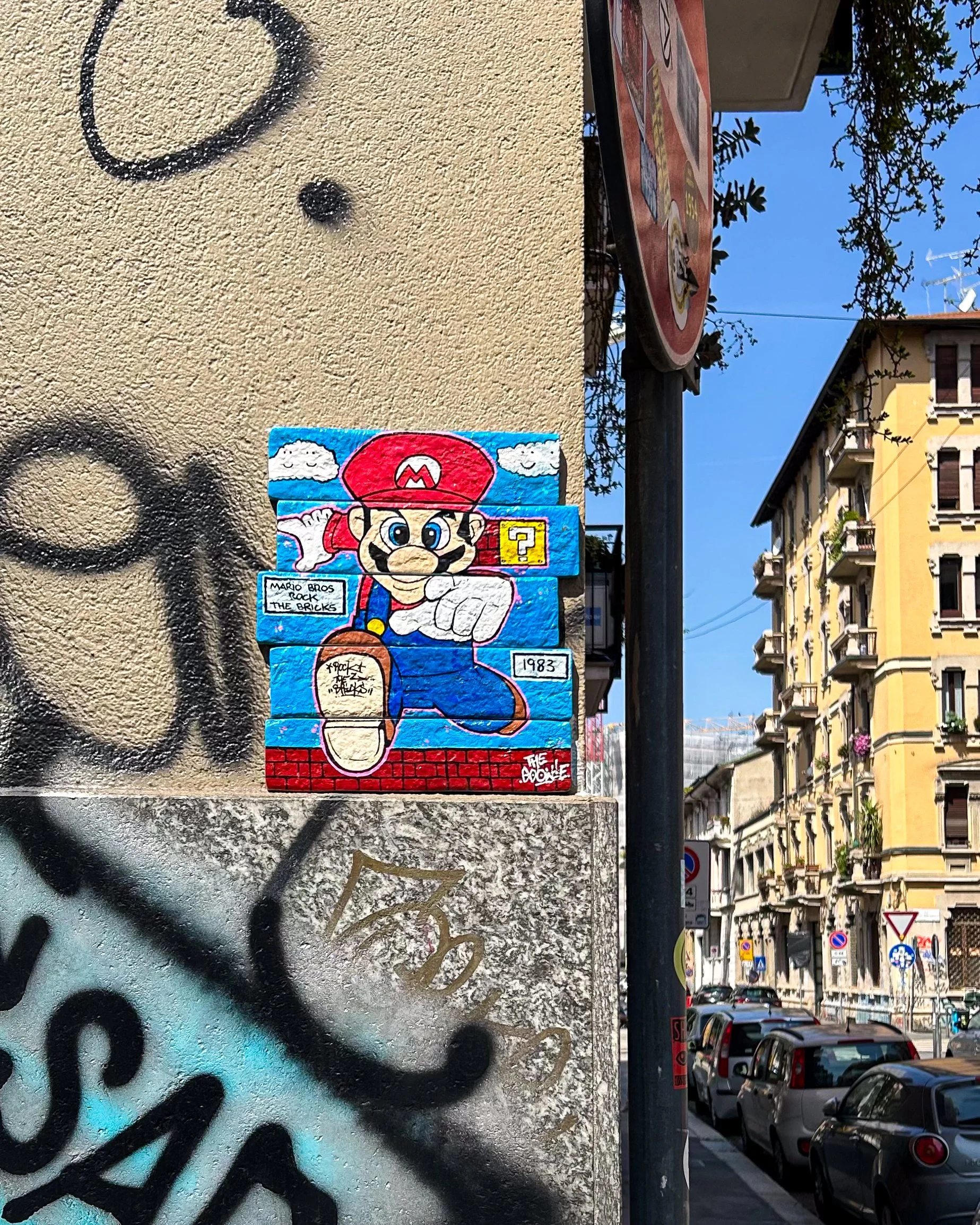 "King of Bricks", Milano, 2024

