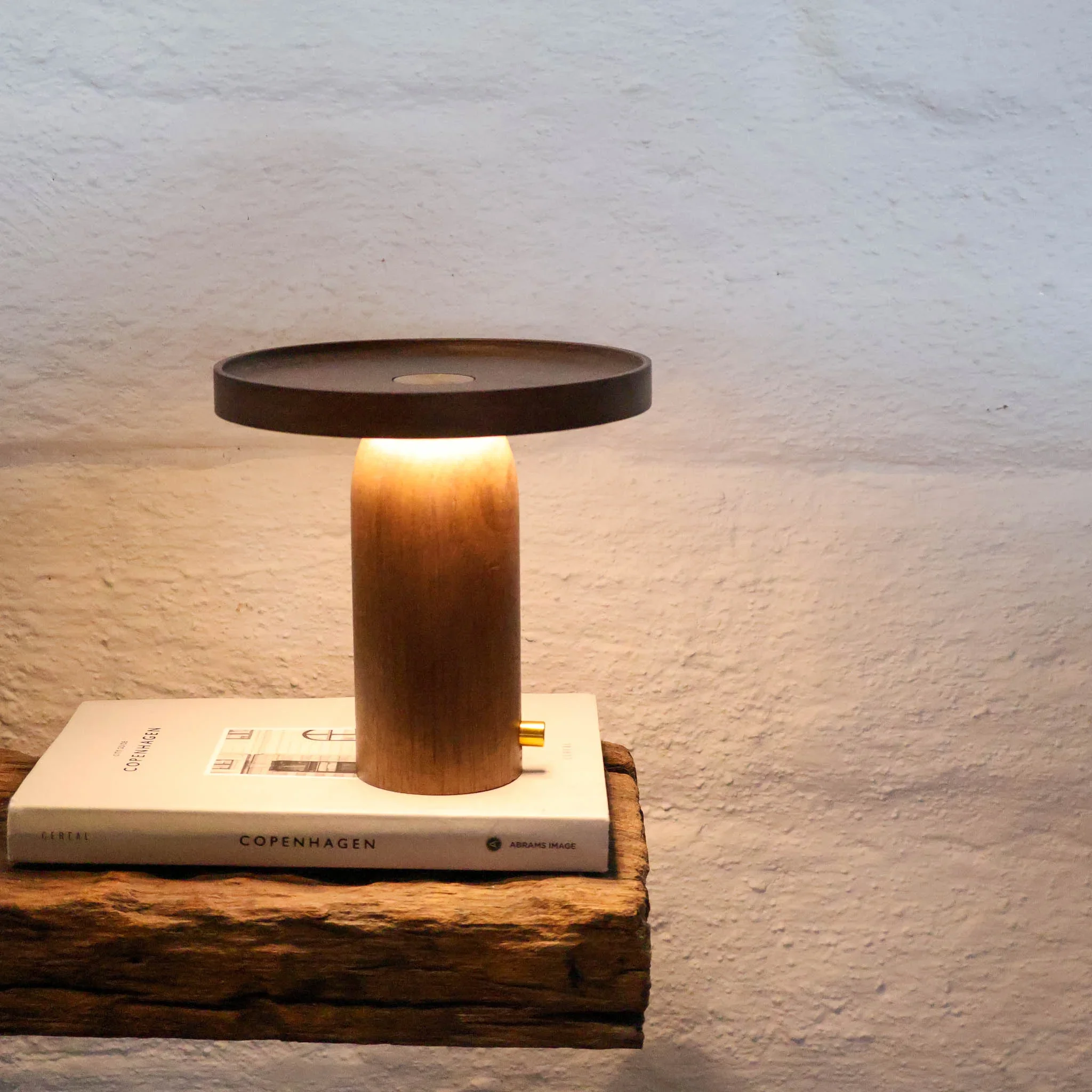 The_Walnut_Glow_Lamp_1.webp