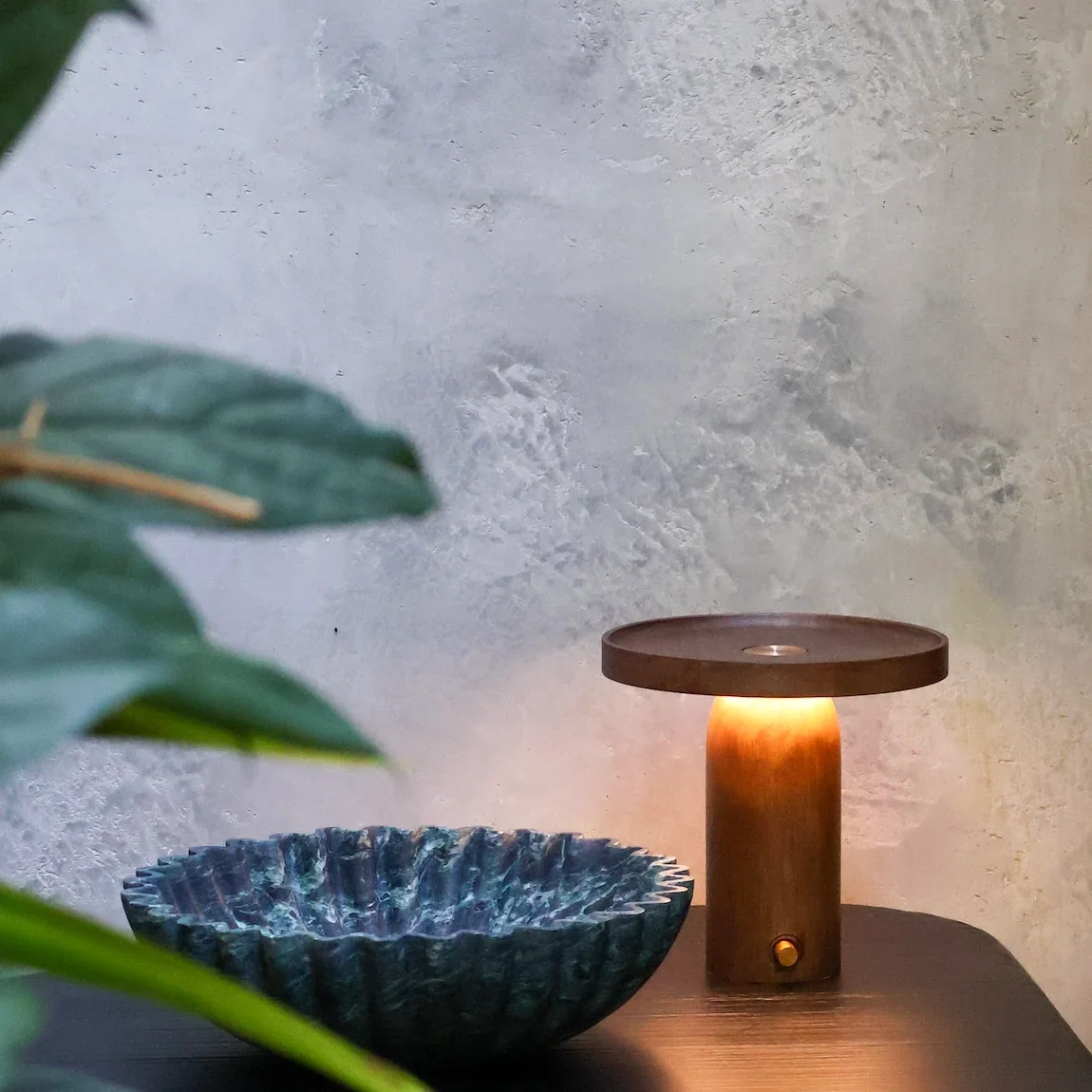 The_Walnut_Glow_Lamp_2.webp