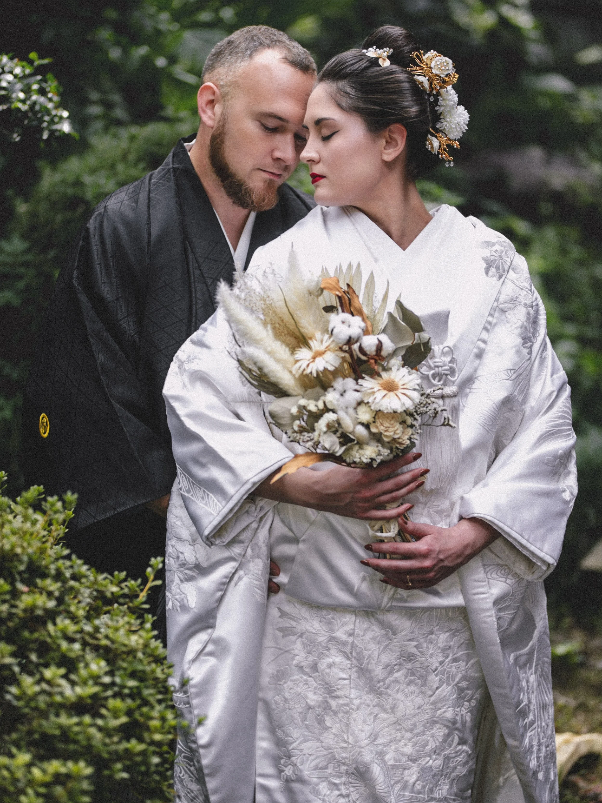 Bridal photoshoot for Mason and Lazer! ✨ part 1 @masonblakely 

I haven&rsquo;t posted a bridal shoot in a while so here&rsquo;s something from last November! 
My biggest problem about posting is that choosing only 20 photos is really hard, I want to