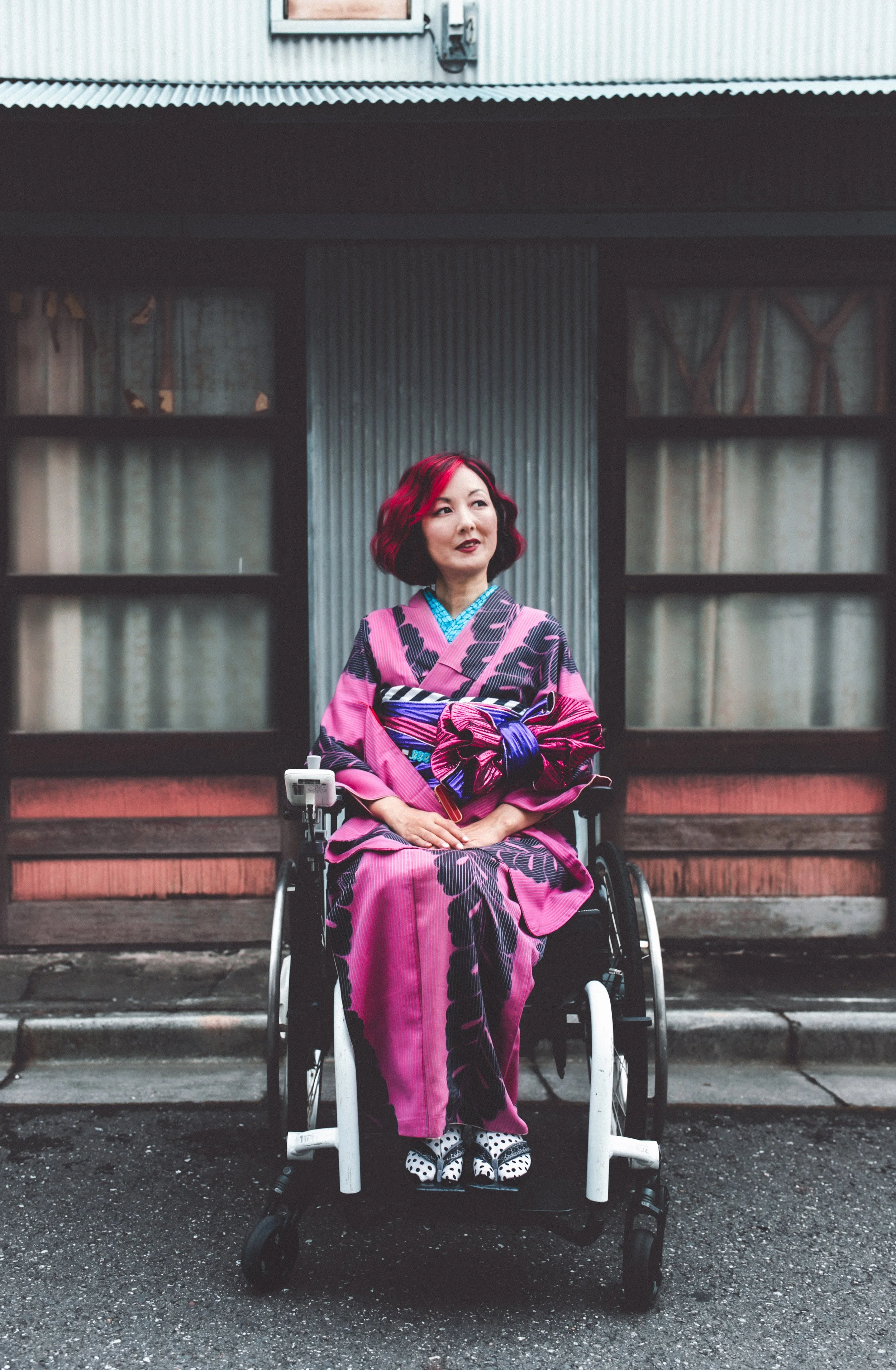 INDIVIDUAL KIMONO PHOTOSHOOT FOR WHEELCHAIR USERS