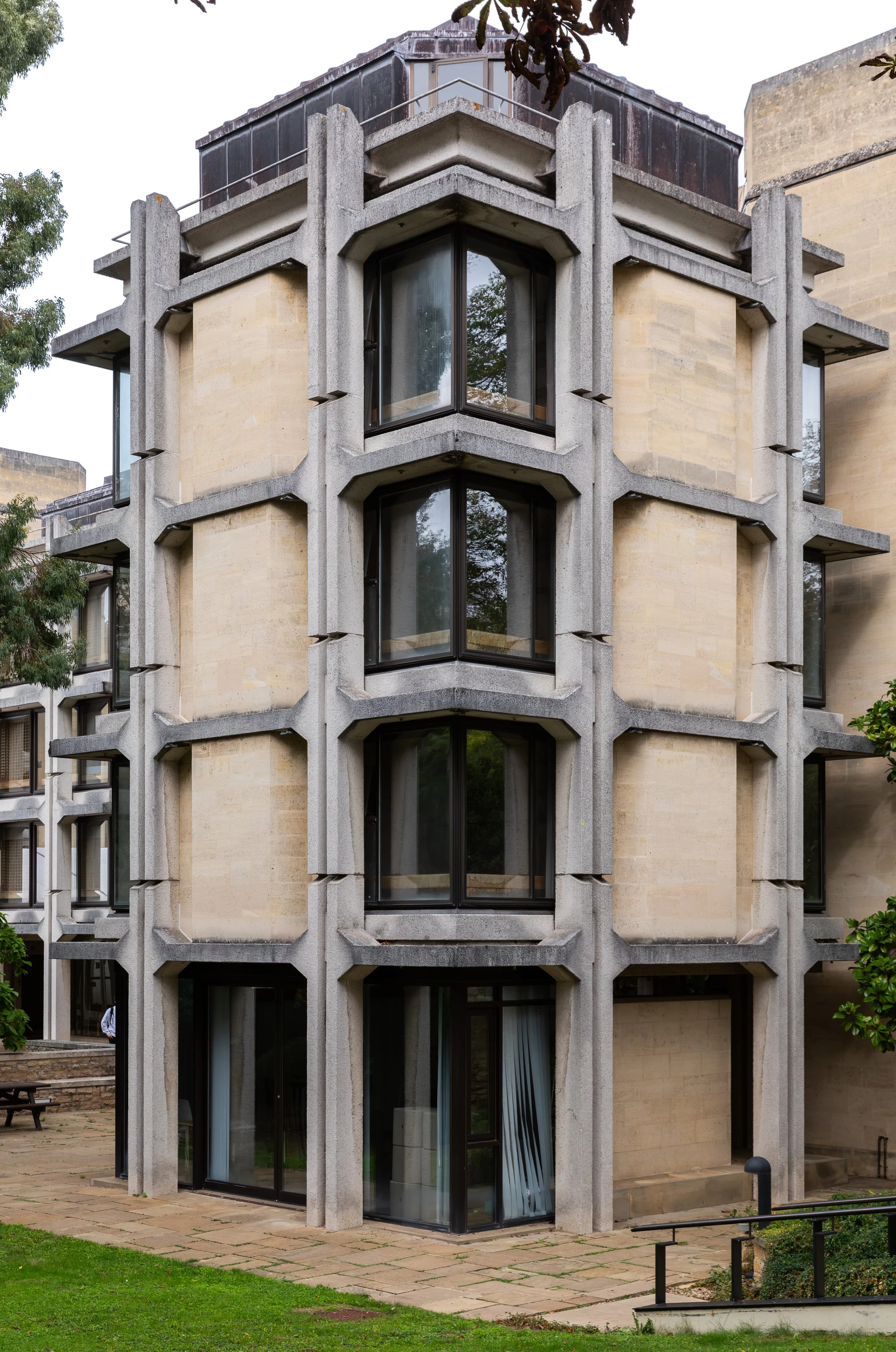 architecture-1.jpg