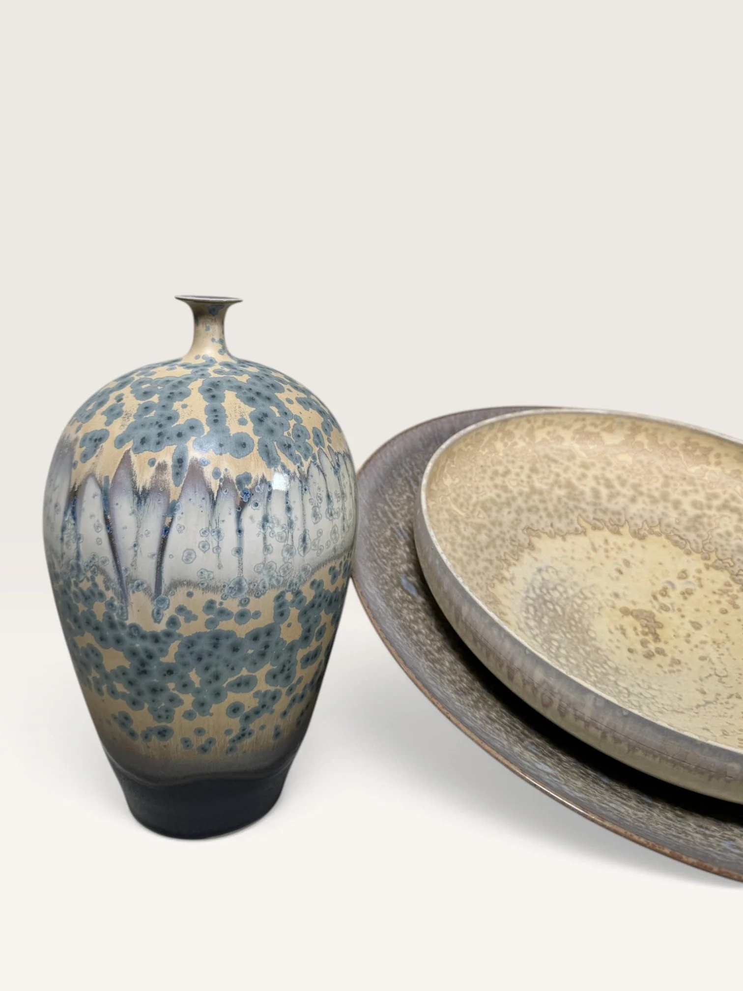 36+32_Slate_Plum_Vase_and_Bowls_03.jpg