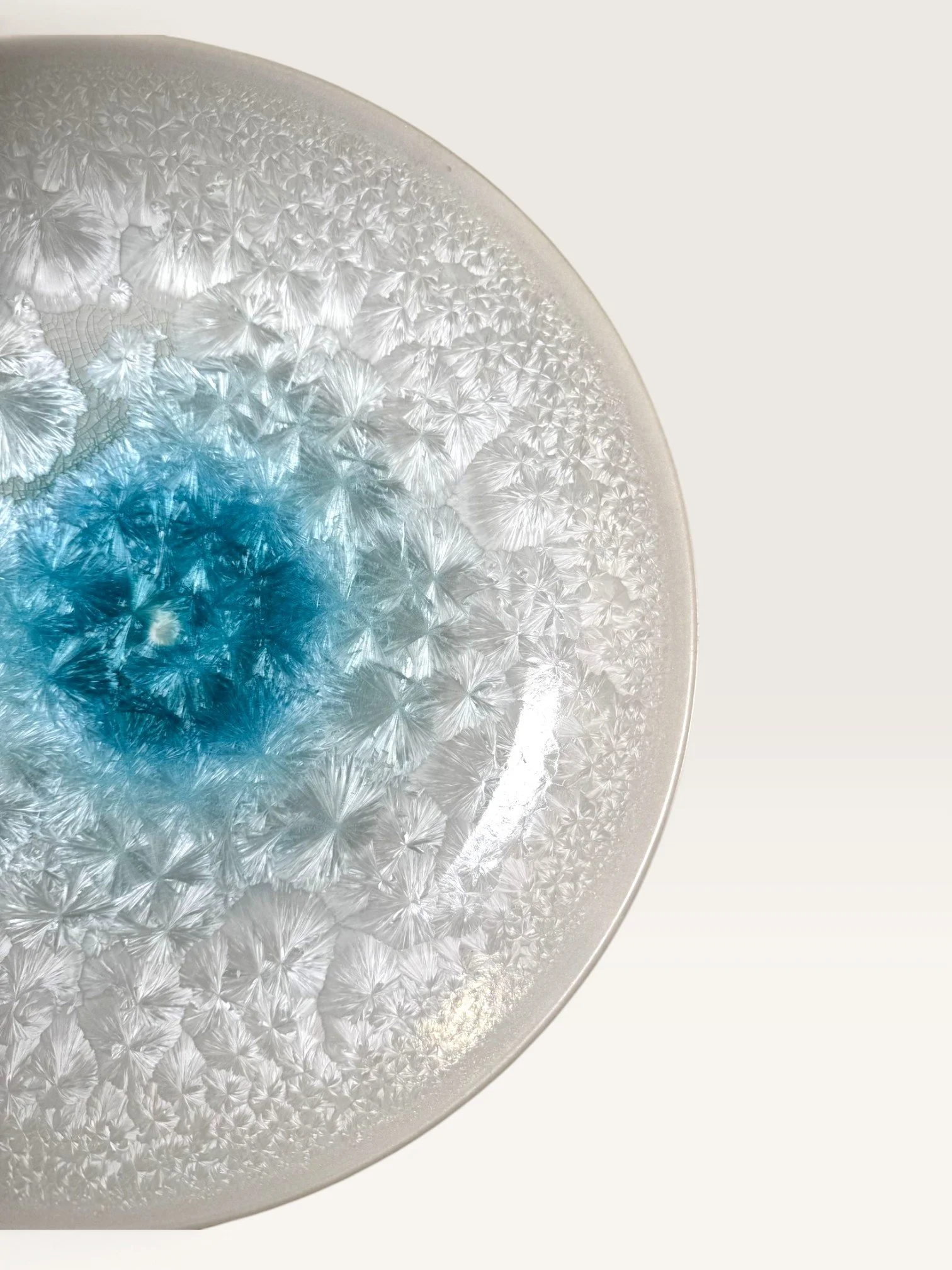 35_Pearl_Turquoise_Bowl_02.jpg