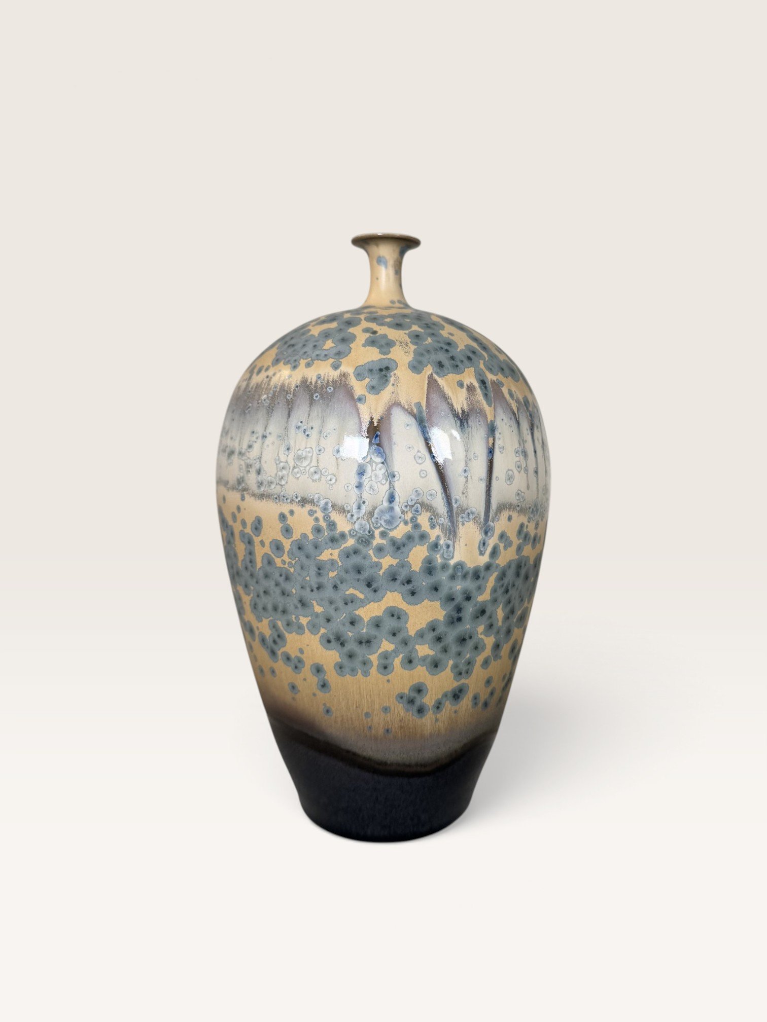 36_Slate_Plum_Vase_01.jpg
