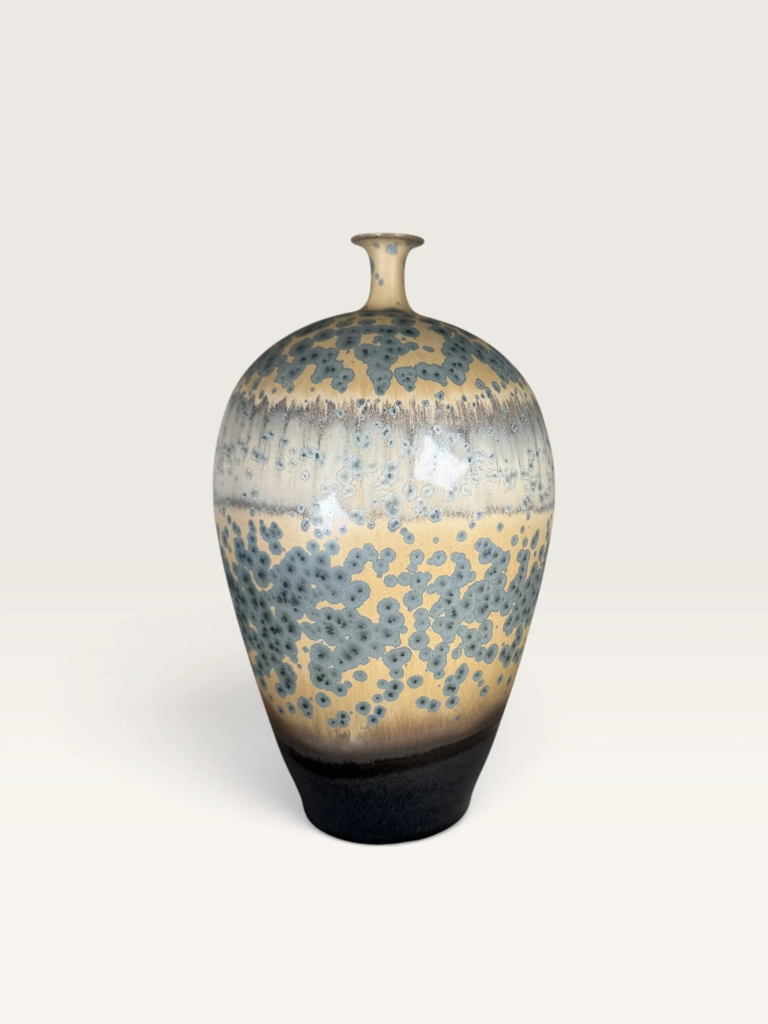 36_Slate_Plum_Vase_02.jpg