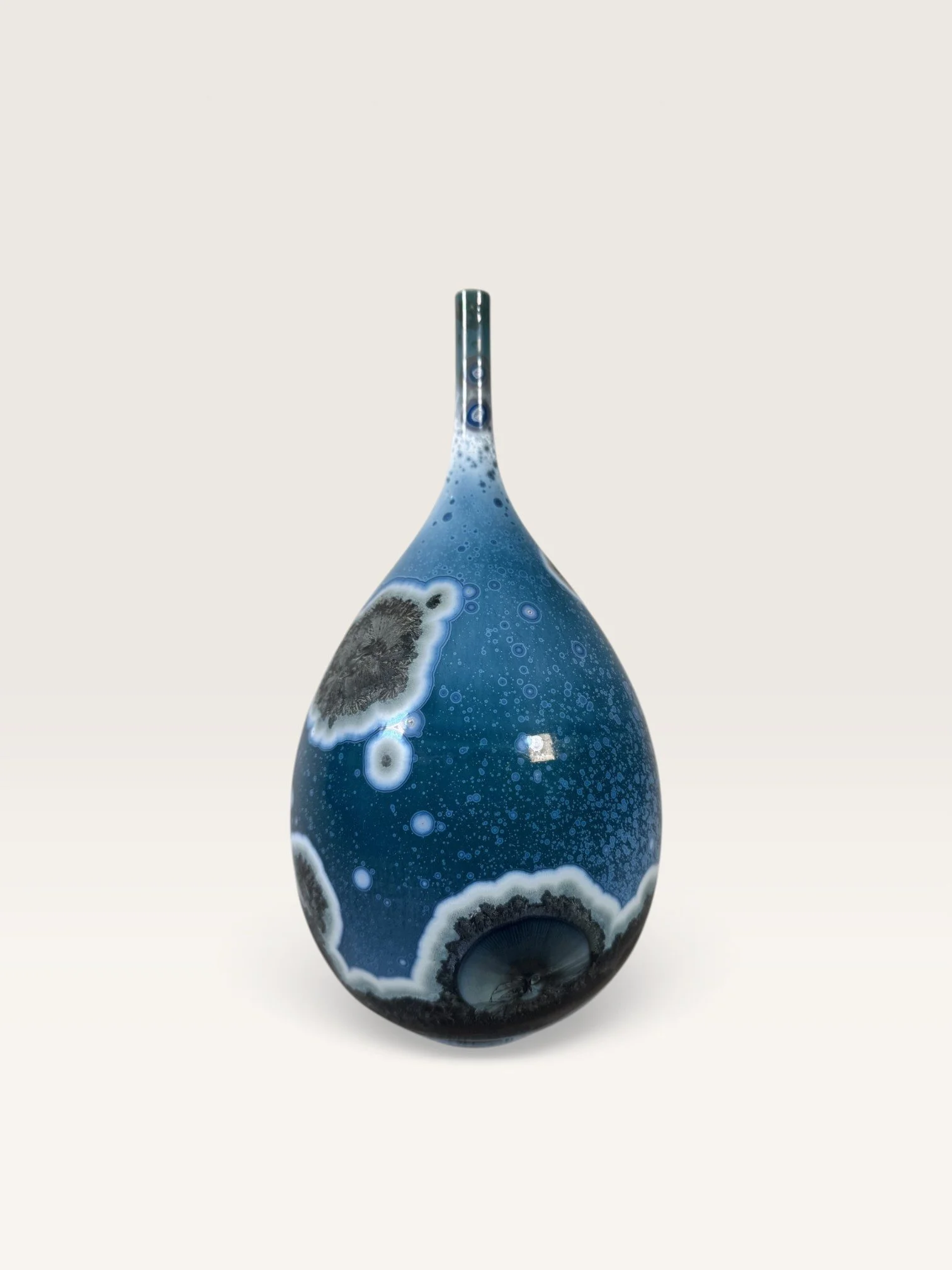 04_Teal_Galaxy_Bottle_03.jpg